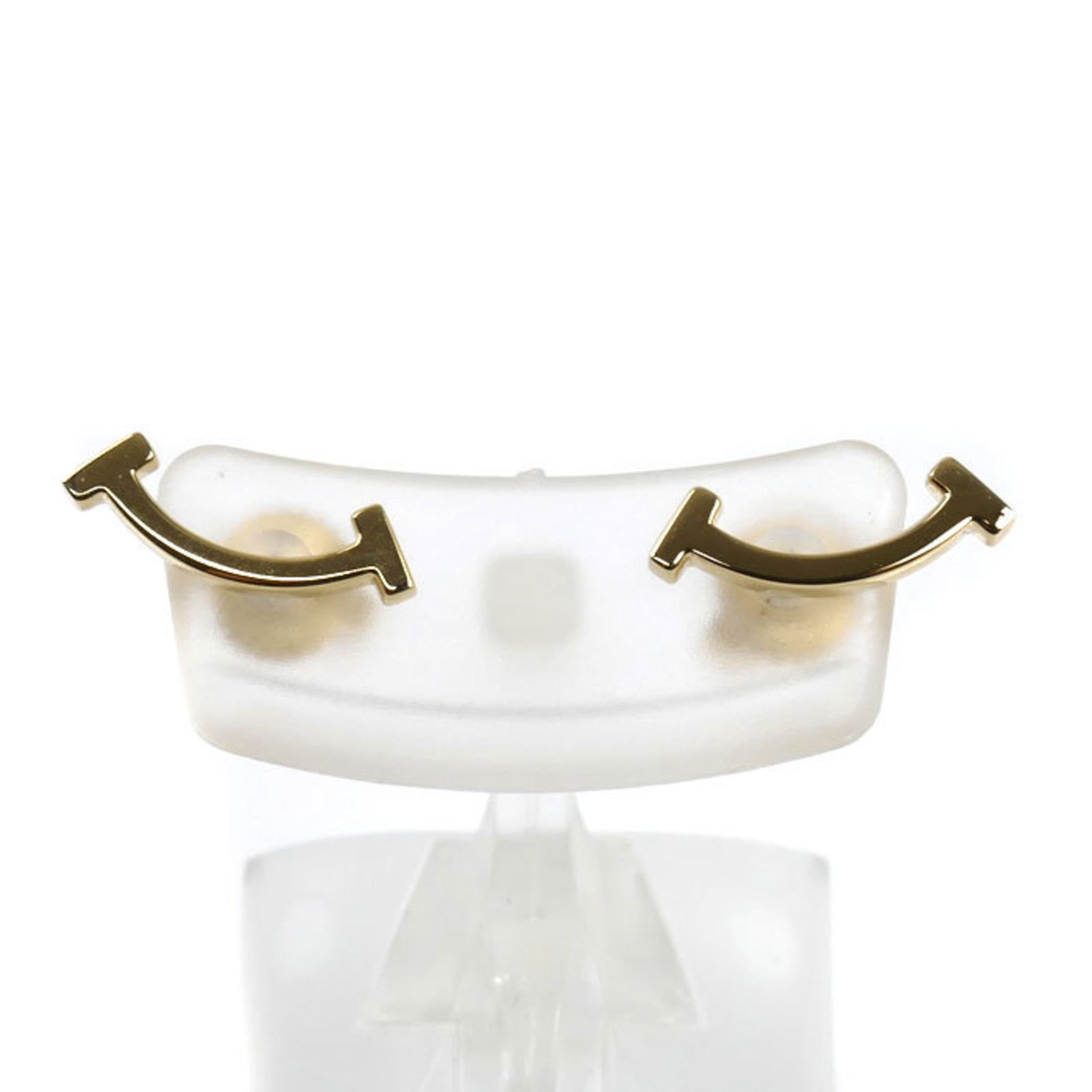 (18K) Tiffany Stud Earrings Yellow Gold: (18K) Tiffany Stud Earrings Yellow Gold This listing features (18K) Tiffany Stud Earrings Yellow Gold. Item specifics are provided below. Item Specifics: Brand: Tiffany Type: Stud Earrings Gender: