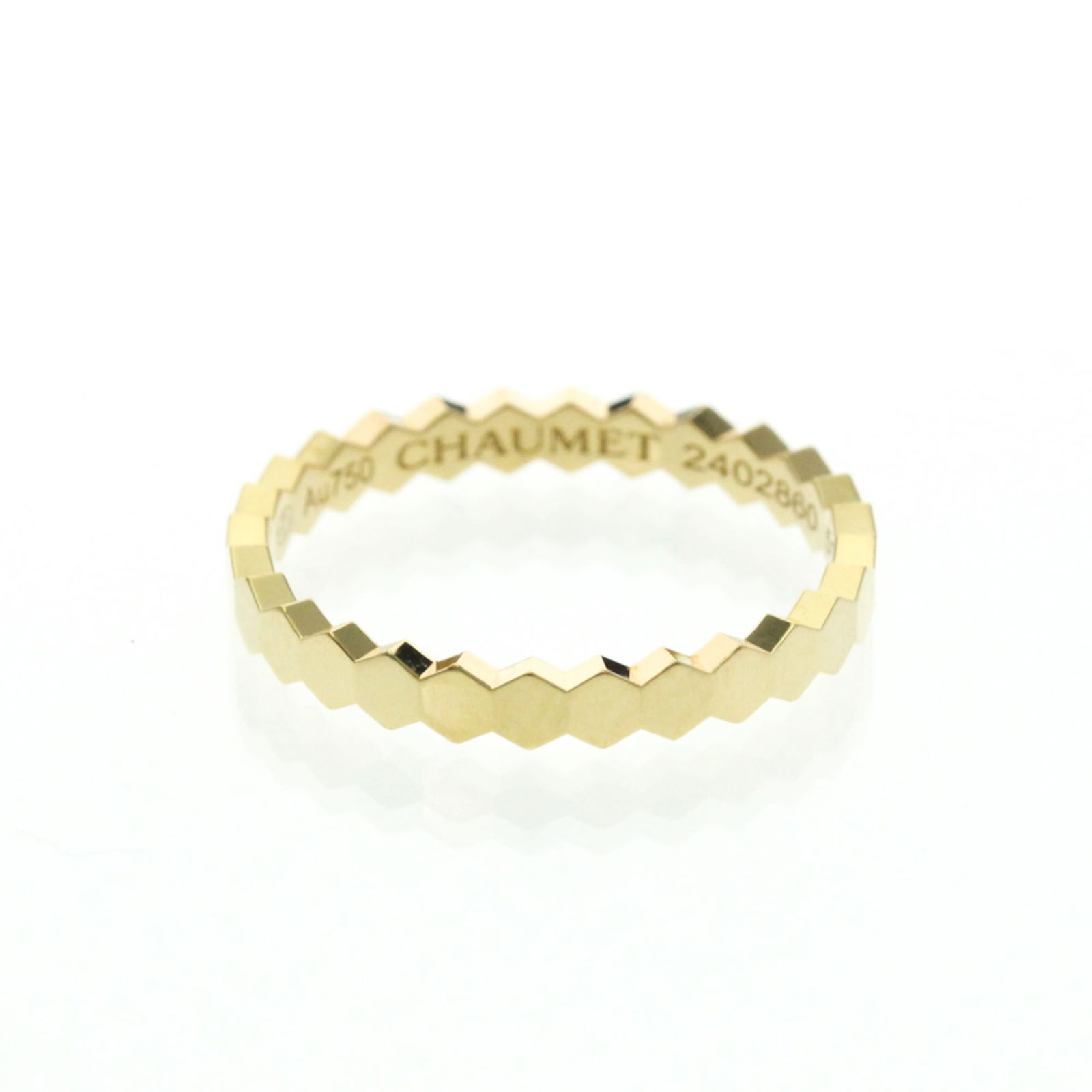 (18K) Chaumet Band Ring Yellow Gold: (18K) Chaumet Band Ring Yellow Gold This listing features (18K) Chaumet Band Ring Yellow Gold. Item specifics are provided below. Item Specifics: Brand: Chaumet Type: Band Ring Style: Fashion Gender: