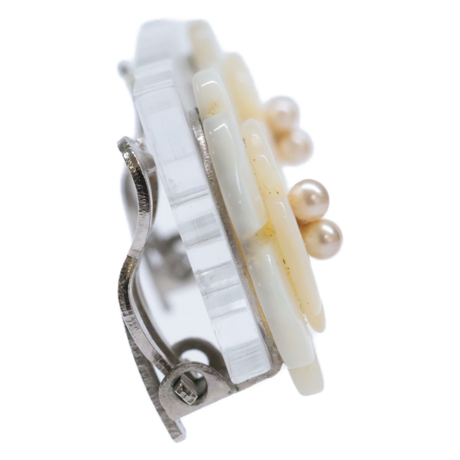 Shell Chanel Clip Earrings - 4