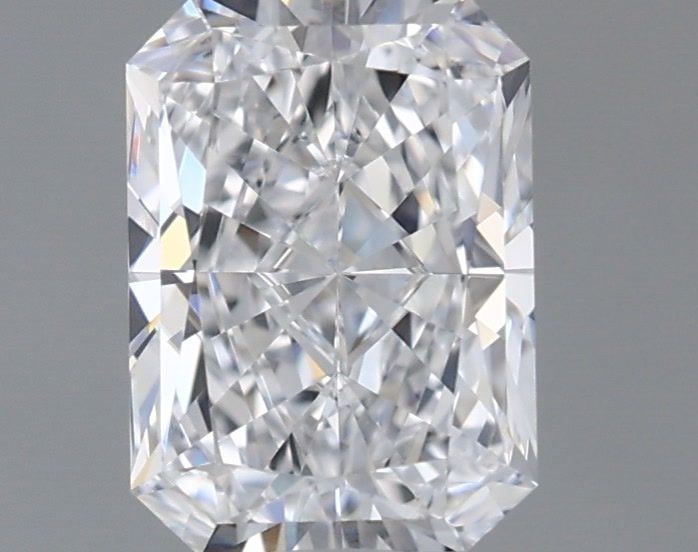Loose Lab Diamond - IGI Radiant 1.03ct D VVS1: Loose Lab Diamond - IGI Radiant 1.03ct D VVS1 This listing features Loose Lab Diamond - IGI Radiant 1.03ct D VVS1. Item specifics are provided below. Item Specifics: Source: This Is A Real Diamond