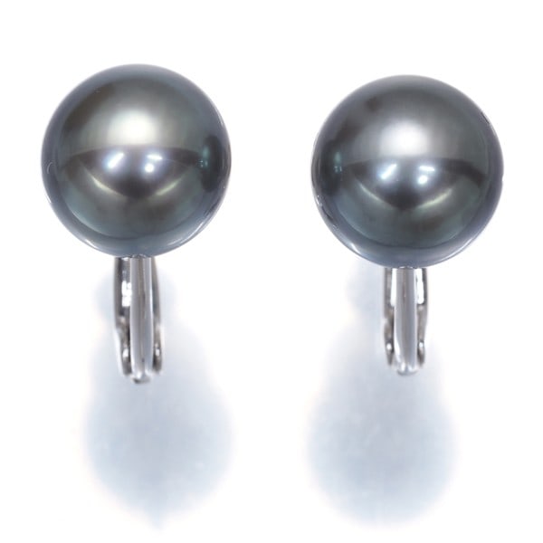 Gold Mikimoto Earrings South Sea Pearl 9.7Mm Solitaire 18K 750 White: Gold Mikimoto Earrings South Sea Pearl 9.7Mm Solitaire 18K 750 White This listing features Gold Mikimoto Earrings South Sea Pearl 9.7Mm Solitaire 18K 750 White. Item specifics are provided below. 