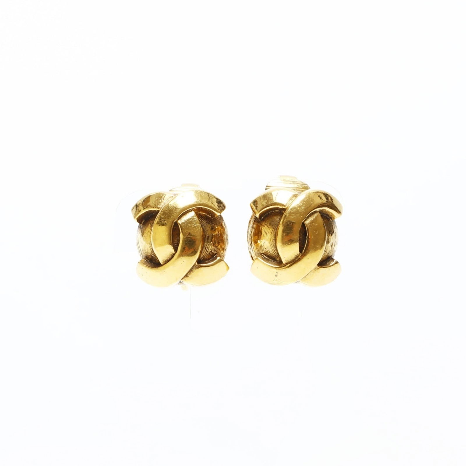 Earrings Chanel Clip: Earrings Chanel Clip This listing features Earrings Chanel Clip. Item specifics are provided below. Item Specifics: Brand: Chanel Type: Clip Earrings Gender: Women Color: Gold Size (Hxwxd): 13.00mm