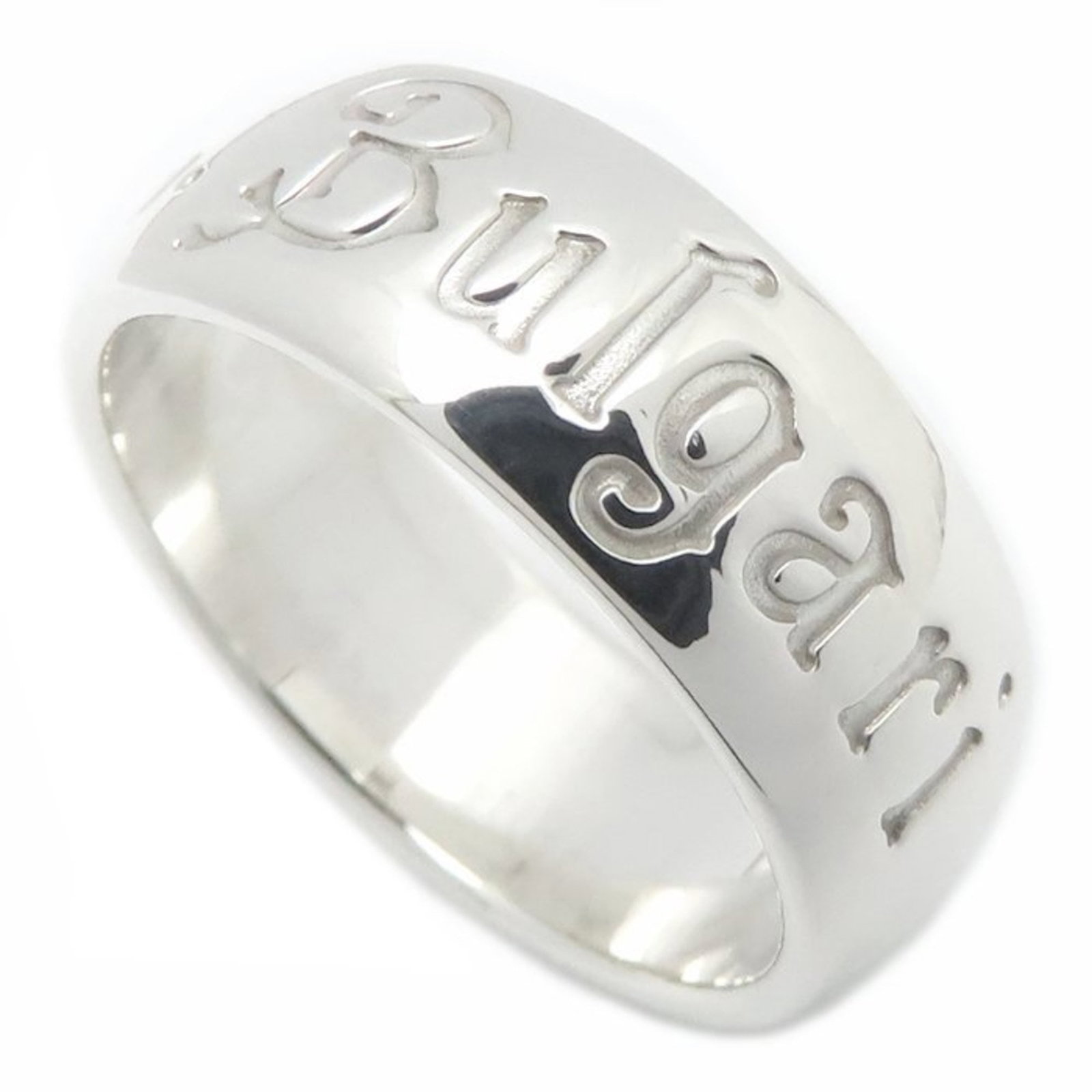 925 Bvlgari Band Ring Silver: 925 Bvlgari Band Ring Silver This listing features 925 Bvlgari Band Ring Silver. Item specifics are provided below. Item Specifics: Brand: Bvlgari Type: Band Ring Gender: Men Color: Silver Material: