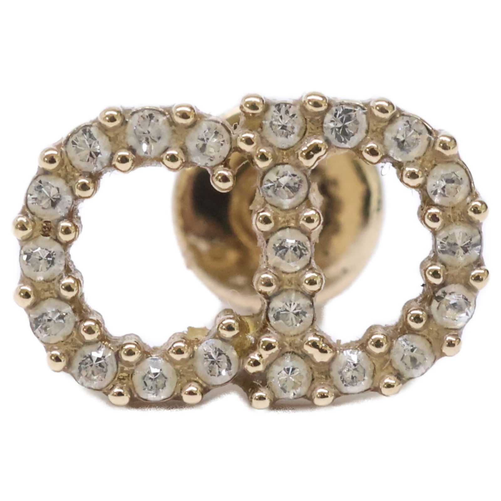 Metal Christian Dior Stud Earrings: Metal Christian Dior Stud Earrings This listing features Metal Christian Dior Stud Earrings. Item specifics are provided below. Item Specifics: Brand: Christian Dior Type: Stud Earrings Gender: