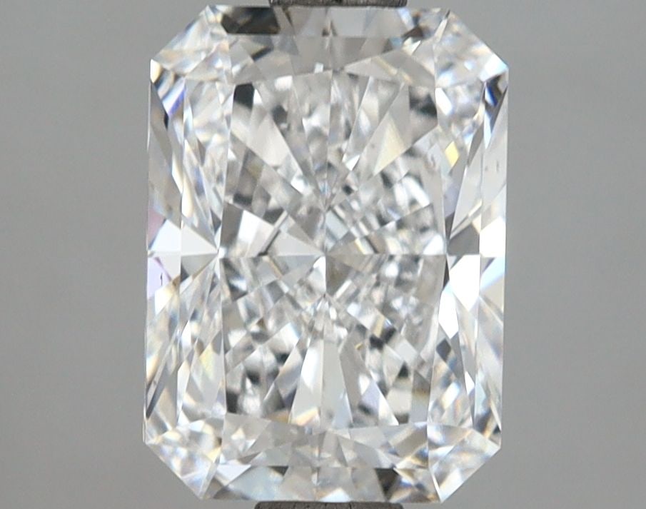 Loose Lab Diamond - IGI Radiant 2.51ct D VVS1: Loose Lab Diamond - IGI Radiant 2.51ct D VVS1 This listing features Loose Lab Diamond - IGI Radiant 2.51ct D VVS1. Item specifics are provided below. Item Specifics: Source: This Is A Real Diamond