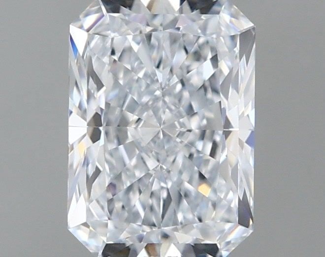Loose Lab Diamond - IGI Radiant 1.02ct E VVS1: Loose Lab Diamond - IGI Radiant 1.02ct E VVS1 This listing features Loose Lab Diamond - IGI Radiant 1.02ct E VVS1. Item specifics are provided below. Item Specifics: Source: This Is A Real Diamond