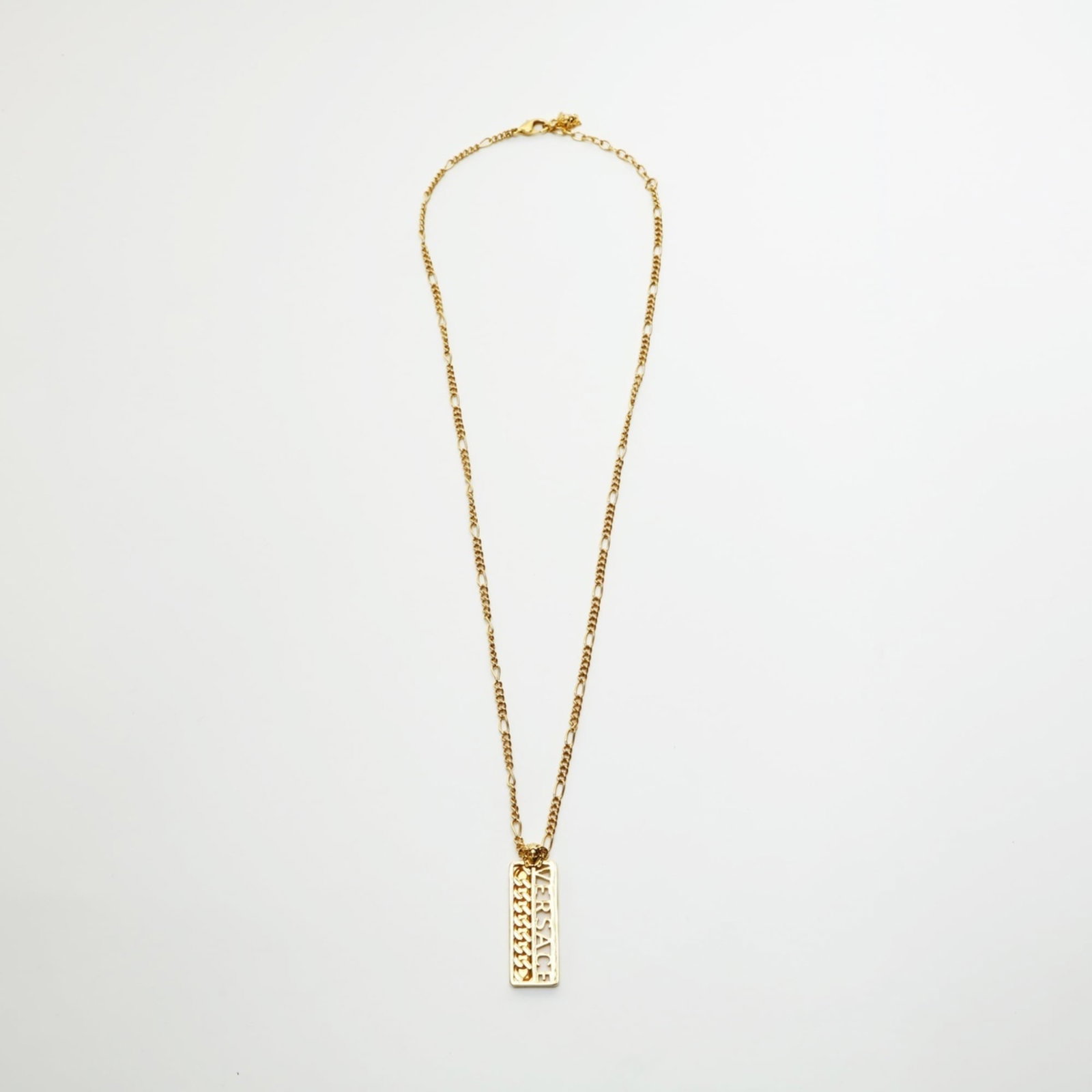 gold Versace Medusa logo plate necklace in: gold Versace Medusa logo plate necklace in This listing features gold Versace Medusa logo plate necklace in. Item specifics are provided below. Item Specifics: Brand: Versace Necklace Type: Necklace G