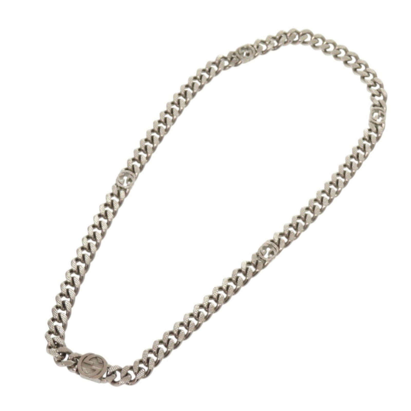 1568GUCCI Excellent condition Gucci Interlocking G metal silver necklace: 1568GUCCI Excellent condition Gucci Interlocking G metal silver necklace This listing features 1568GUCCI Excellent condition Gucci Interlocking G metal silver necklace. Item specifics are provided bel