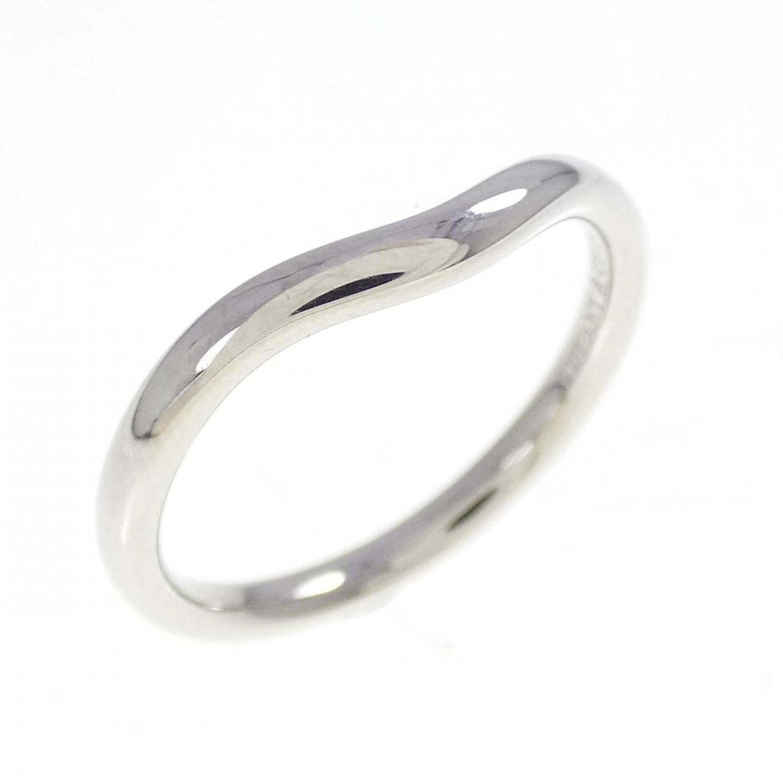 950 Tiffany Band Ring Platinum (1 of 5)