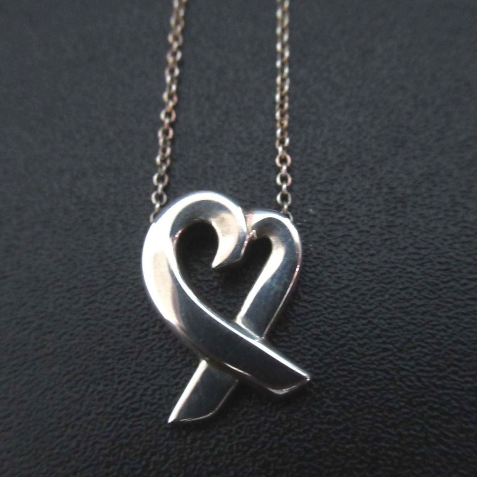 Women Tiffany & Co. Paloma Picasso Loving Heart Necklace Pendant in 925 SV Silver for: Women Tiffany & Co. Paloma Picasso Loving Heart Necklace Pendant in 925 SV Silver for This listing features Women Tiffany & Co. Paloma Picasso Loving Heart Necklace Pendant in 925 SV Silver for. Item