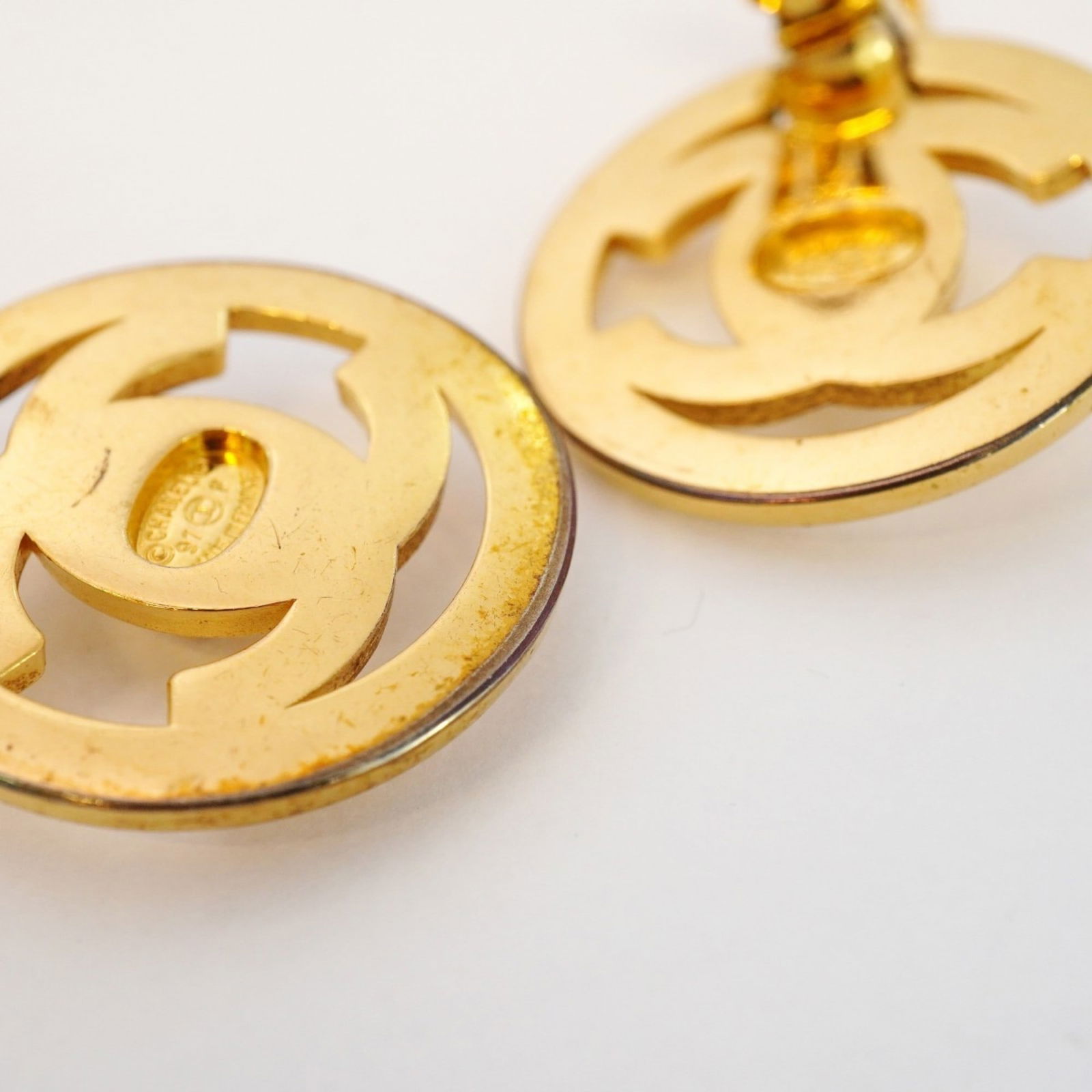 Plating Chanel Clip Earrings Gold - 7