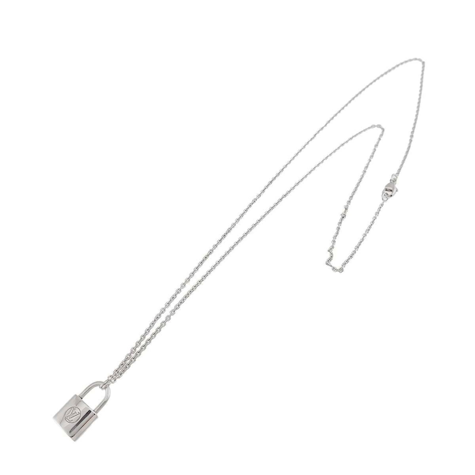 925 Sterling Silver - Louis Vuitton Lockit Pendant Necklace - 50cm: 925 Sterling Silver - Louis Vuitton Lockit Pendant Necklace - 50cm This listing features 925 Sterling Silver - Louis Vuitton Lockit Pendant Necklace - 50cm. Item specifics are provided below. Item