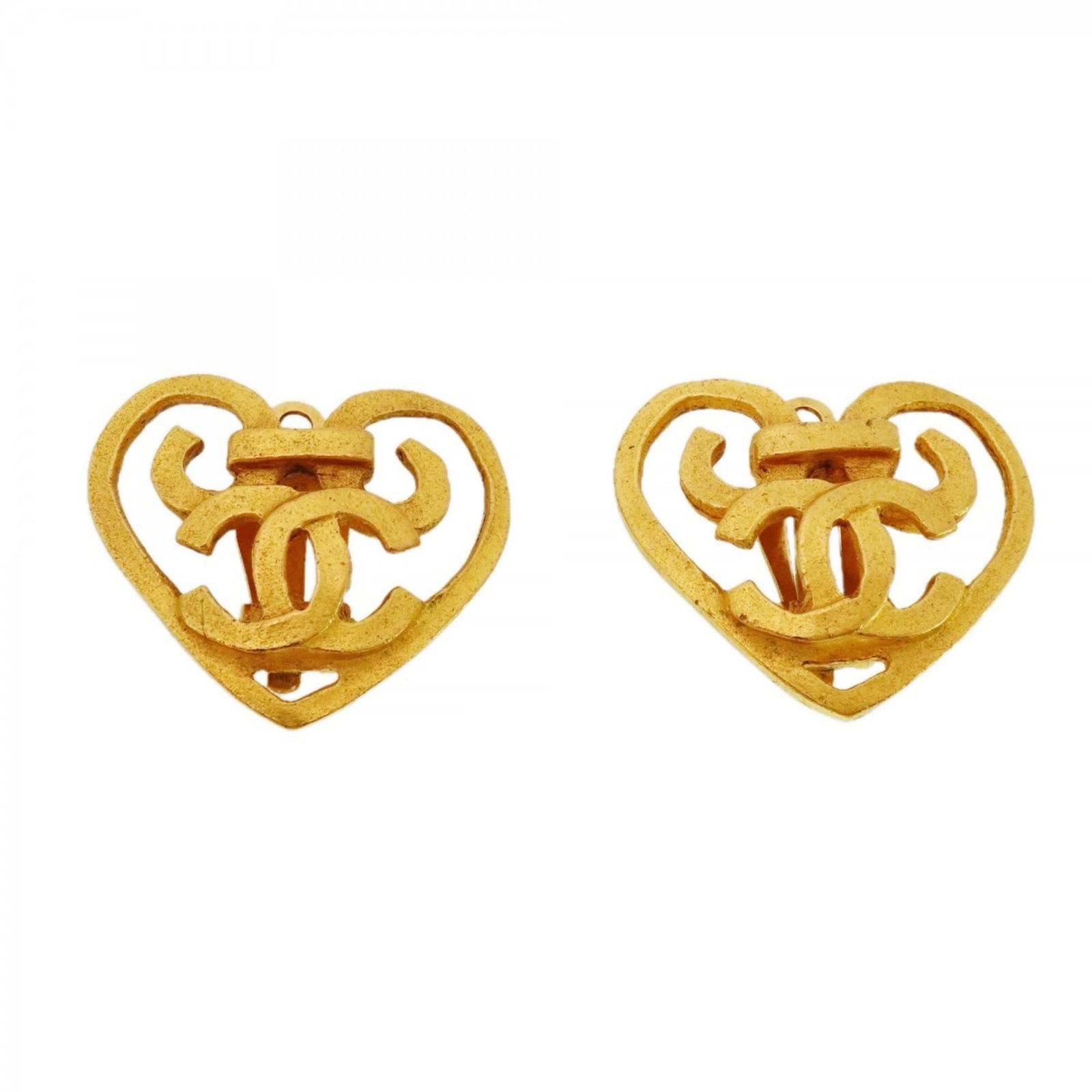 Plating Chanel Clip Earrings Gold: Plating Chanel Clip Earrings Gold This listing features Plating Chanel Clip Earrings Gold. Item specifics are provided below. Item Specifics: Brand: Chanel Type: Clip Earrings Gender: Women Material: