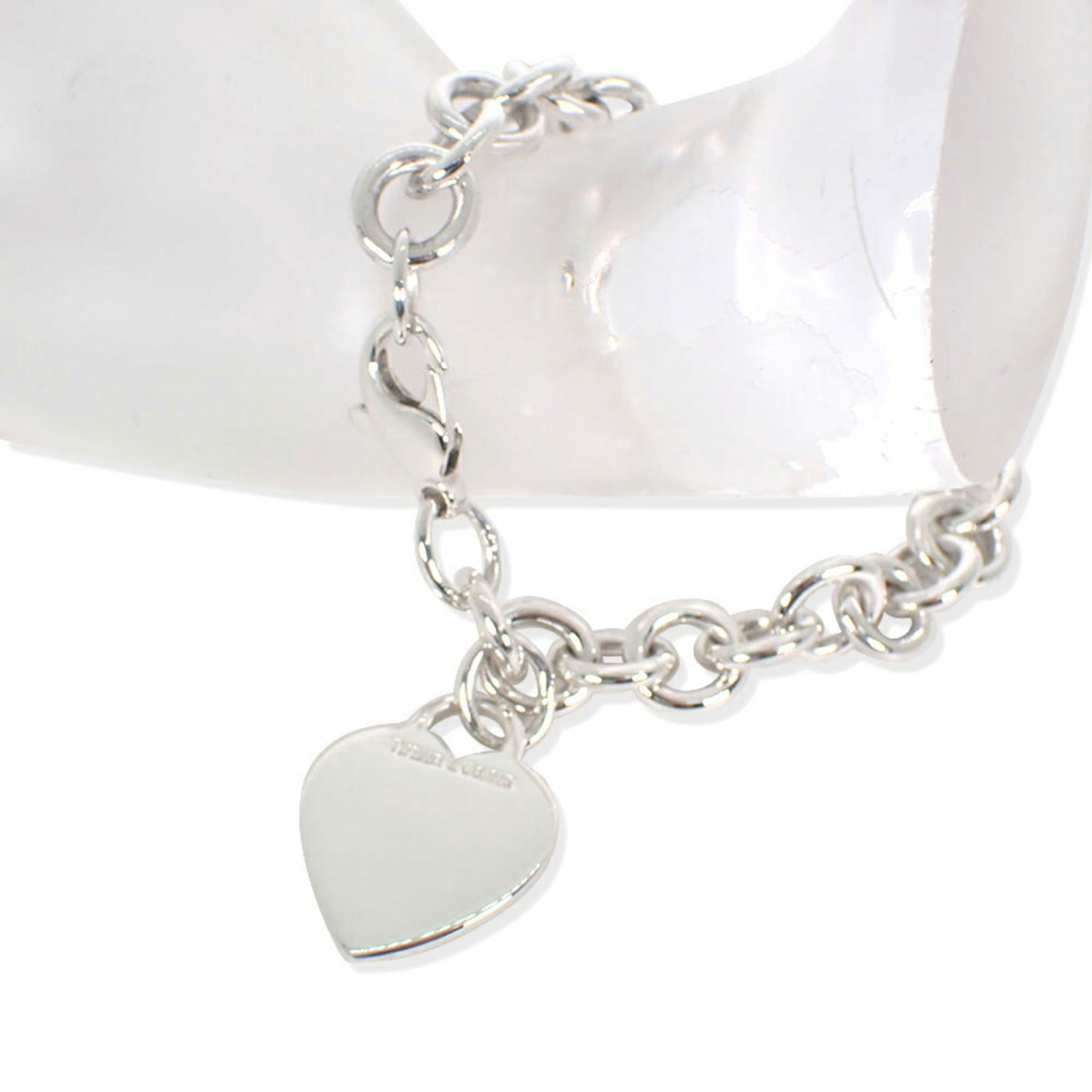 925 Tiffany Charm Bracelet Sterling Silver: 925 Tiffany Charm Bracelet Sterling Silver This listing features 925 Tiffany Charm Bracelet Sterling Silver. Item specifics are provided below. Item Specifics: Brand: Tiffany Type: Charm Bracelet