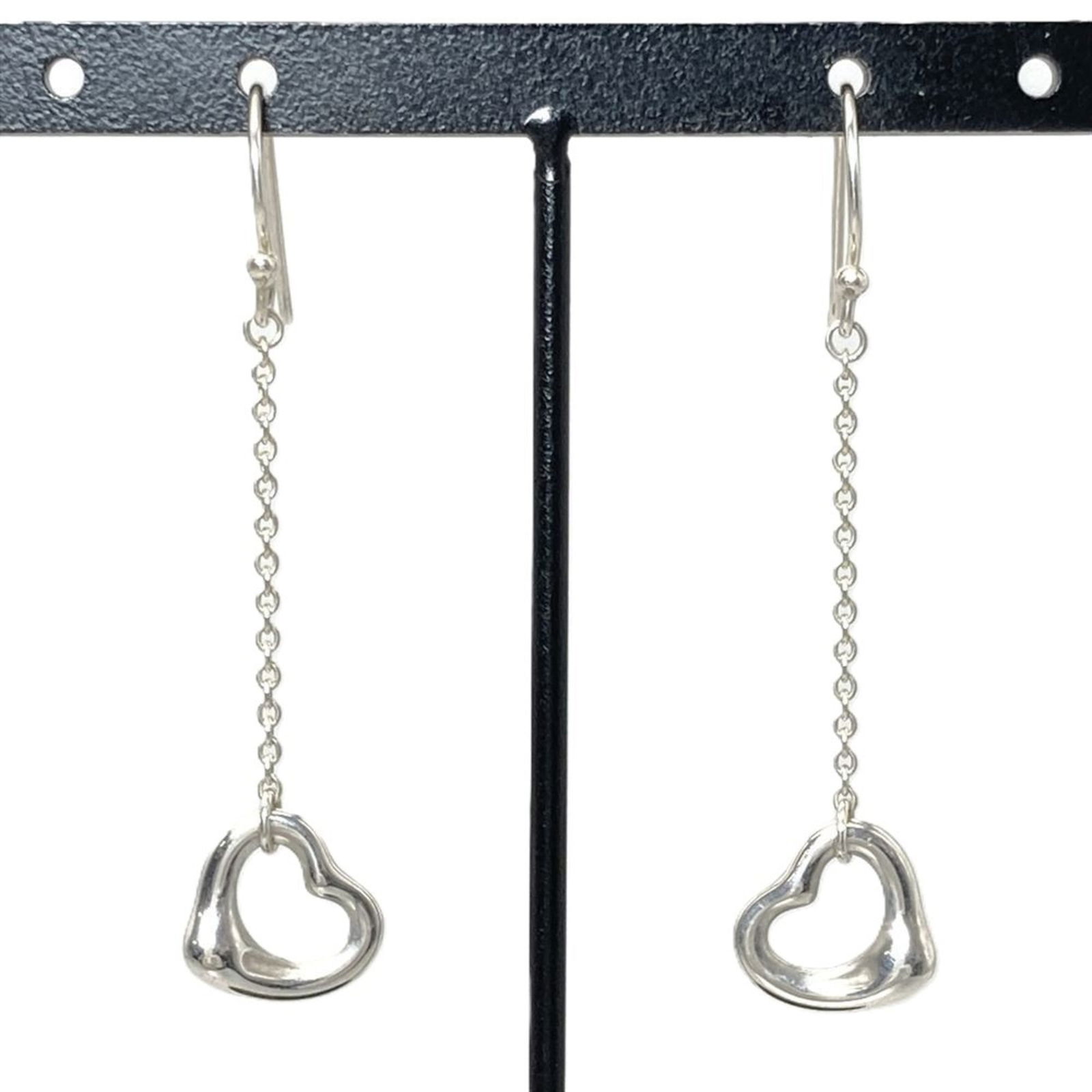 925 Tiffany Stud Earrings Silver: 925 Tiffany Stud Earrings Silver This listing features 925 Tiffany Stud Earrings Silver. Item specifics are provided below. Item Specifics: Brand: Tiffany Type: Stud Earrings Gender: Women Material: