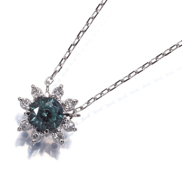 900 Crescent Vert Necklace Lab-Created Alexandrite 0.67Ct Diamond Pt: 900 Crescent Vert Necklace Lab-Created Alexandrite 0.67Ct Diamond Pt This listing features 900 Crescent Vert Necklace Lab-Created Alexandrite 0.67Ct Diamond Pt. Item specifics are provided below. 