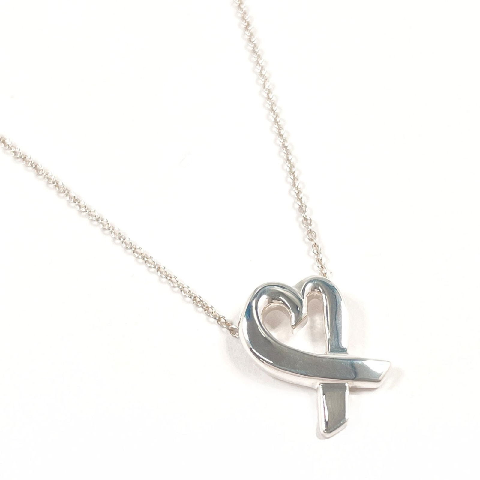 Women TIFFANY & Co. Tiffany Loving Heart Paloma Picasso Necklace in 925 Sterling Silver for: Women TIFFANY & Co. Tiffany Loving Heart Paloma Picasso Necklace in 925 Sterling Silver for This listing features Women TIFFANY & Co. Tiffany Loving Heart Paloma Picasso Necklace in 925 Sterling