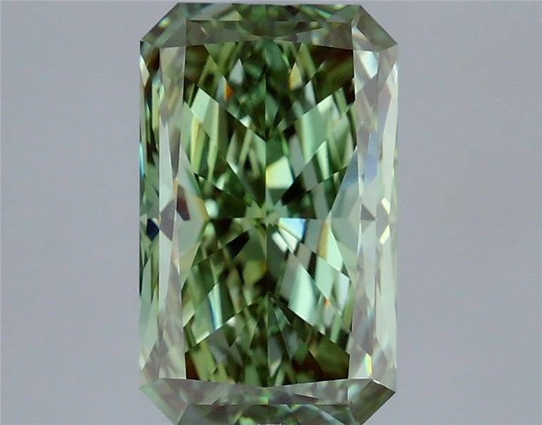 Loose Lab Diamond - IGI Radiant 3.01ct Fancy Vivid Green VVS2: Loose Lab Diamond - IGI Radiant 3.01ct Fancy Vivid Green VVS2 This listing features Loose Lab Diamond - IGI Radiant 3.01ct Fancy Vivid Green VVS2. Item specifics are provided below. Item Specifics: