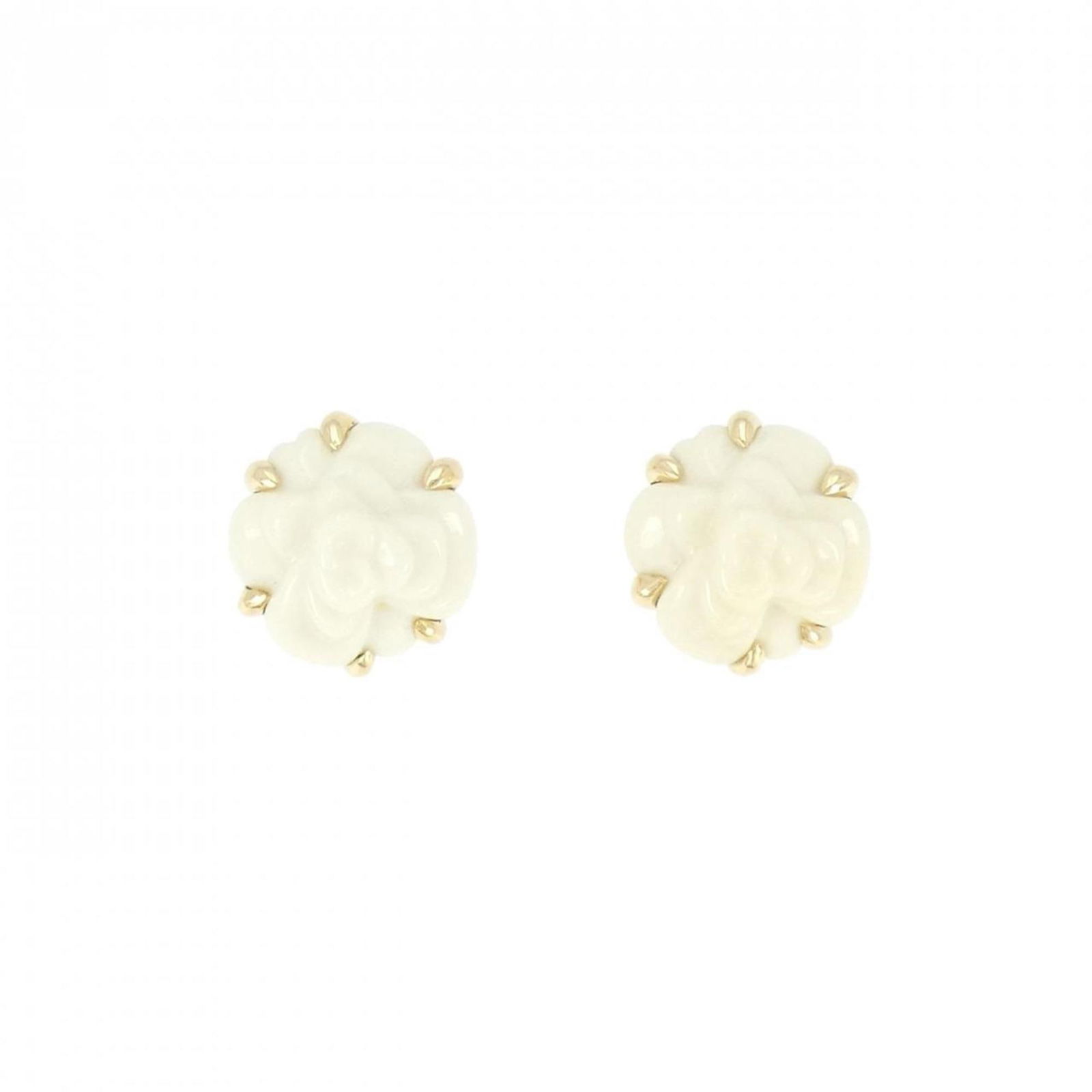 (18K) Chanel Stud Earrings Yellow Gold: (18K) Chanel Stud Earrings Yellow Gold This listing features (18K) Chanel Stud Earrings Yellow Gold. Item specifics are provided below. Item Specifics: Brand: Chanel Type: Stud Earrings Gender: