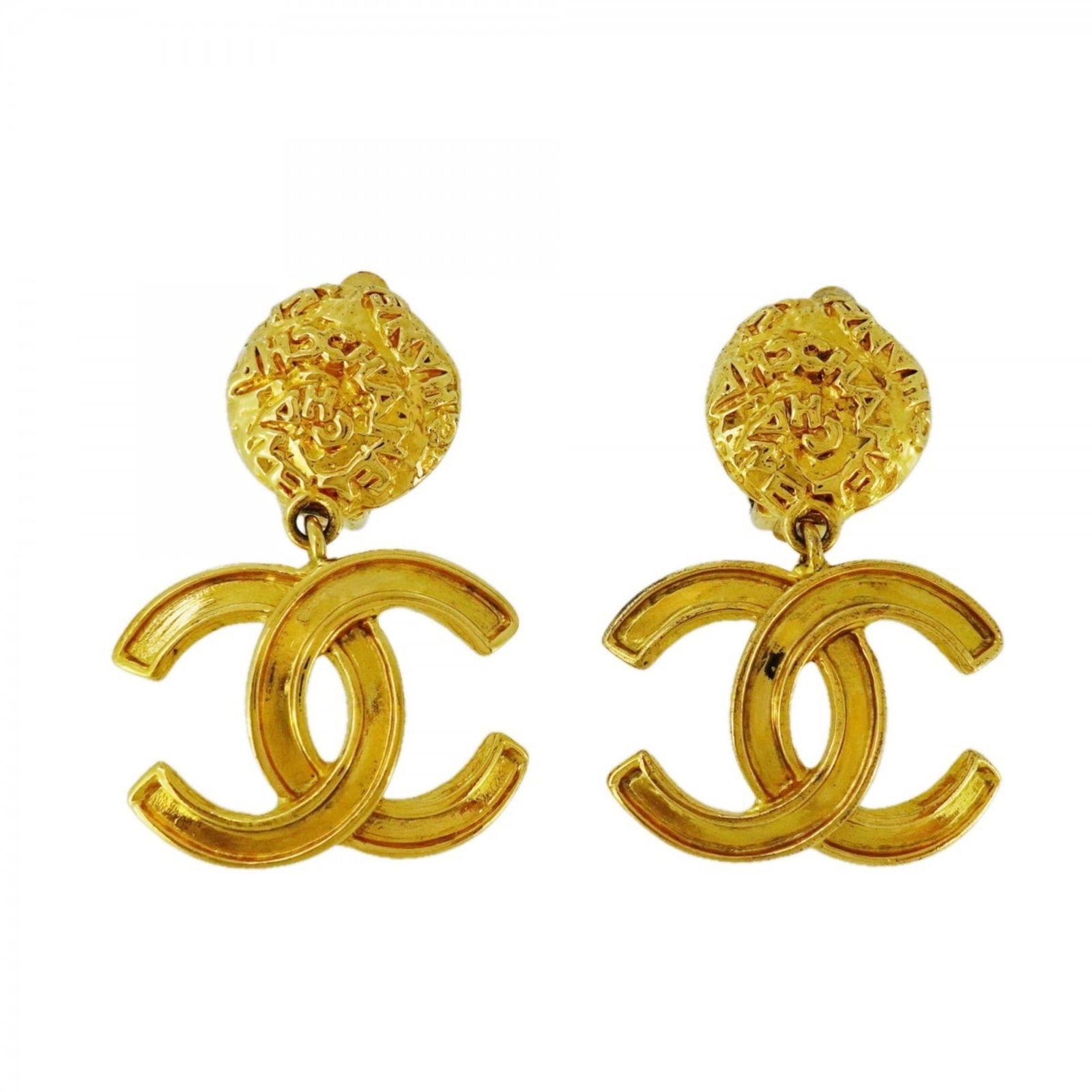 Plating Chanel Clip Earrings Gold: Plating Chanel Clip Earrings Gold This listing features Plating Chanel Clip Earrings Gold. Item specifics are provided below. Item Specifics: Brand: Chanel Type: Clip Earrings Gender: Women Material:
