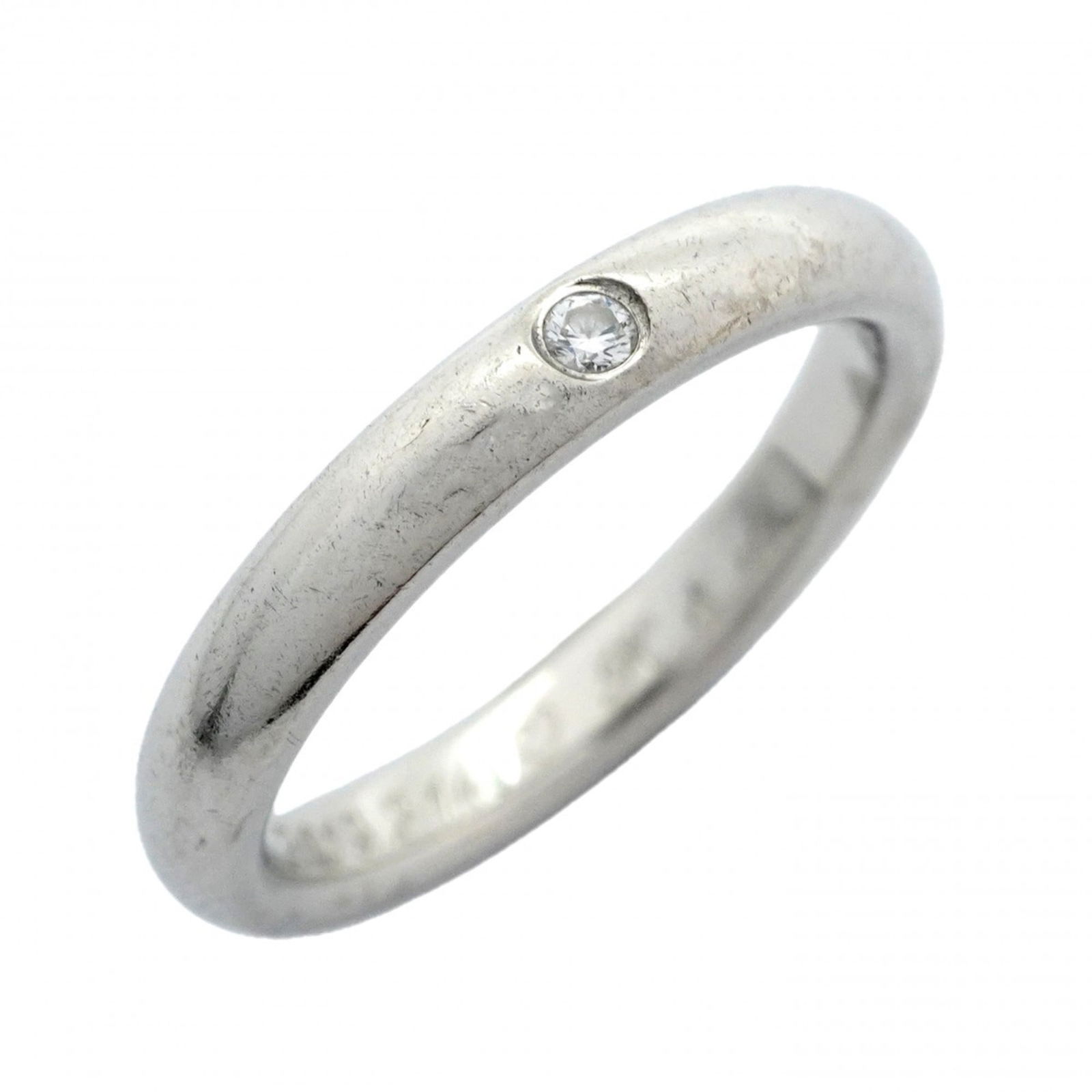 950 Tiffany Band Ring Platinum: 950 Tiffany Band Ring Platinum This listing features 950 Tiffany Band Ring Platinum. Item specifics are provided below. Item Specifics: Brand: Tiffany Type: Band Ring Gender: Women Material: Platinum