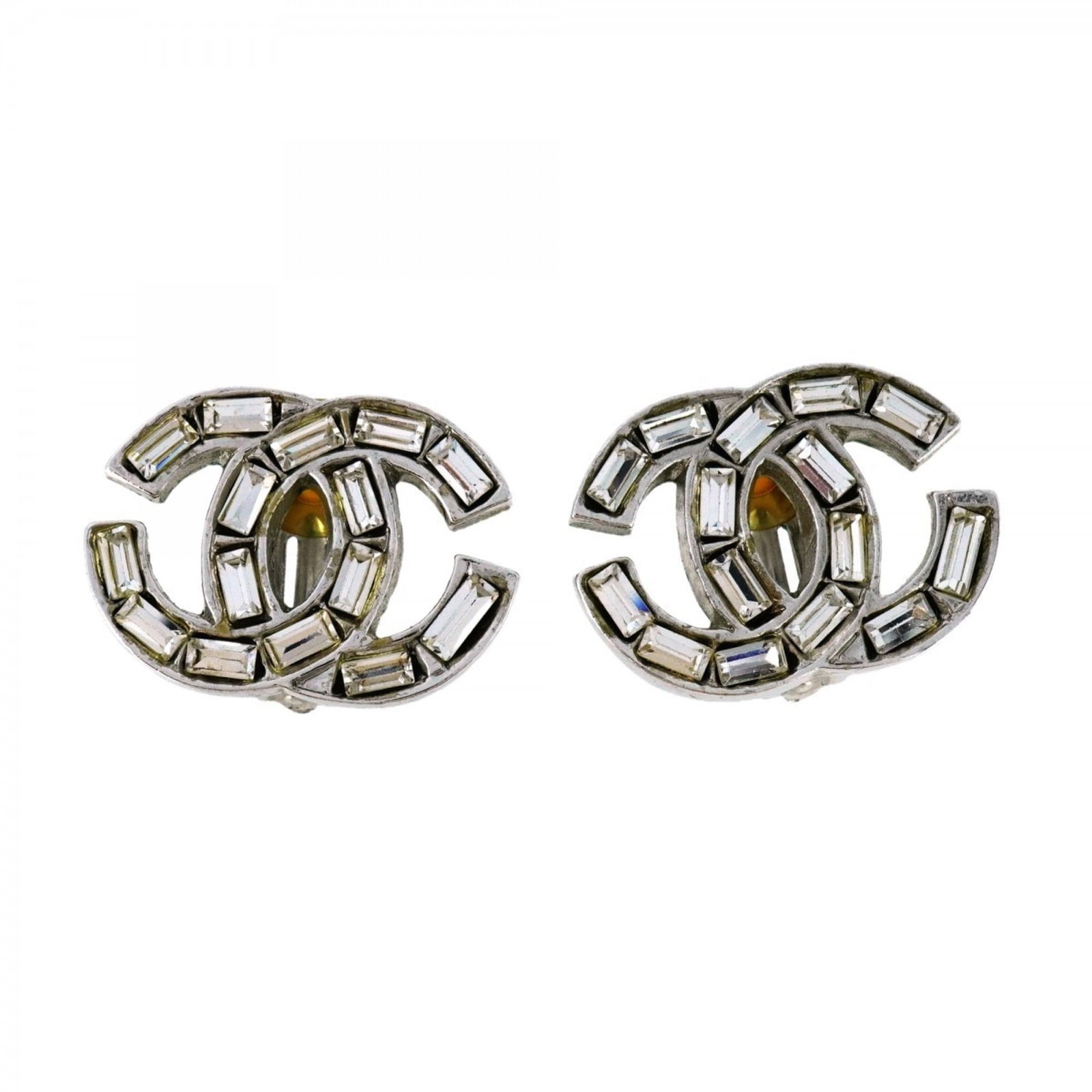 Rhinestone - Chanel Clip Earrings Metal: Rhinestone - Chanel Clip Earrings Metal This listing features Rhinestone - Chanel Clip Earrings Metal. Item specifics are provided below. Item Specifics: Brand: Chanel Type: Clip Earrings Gender: