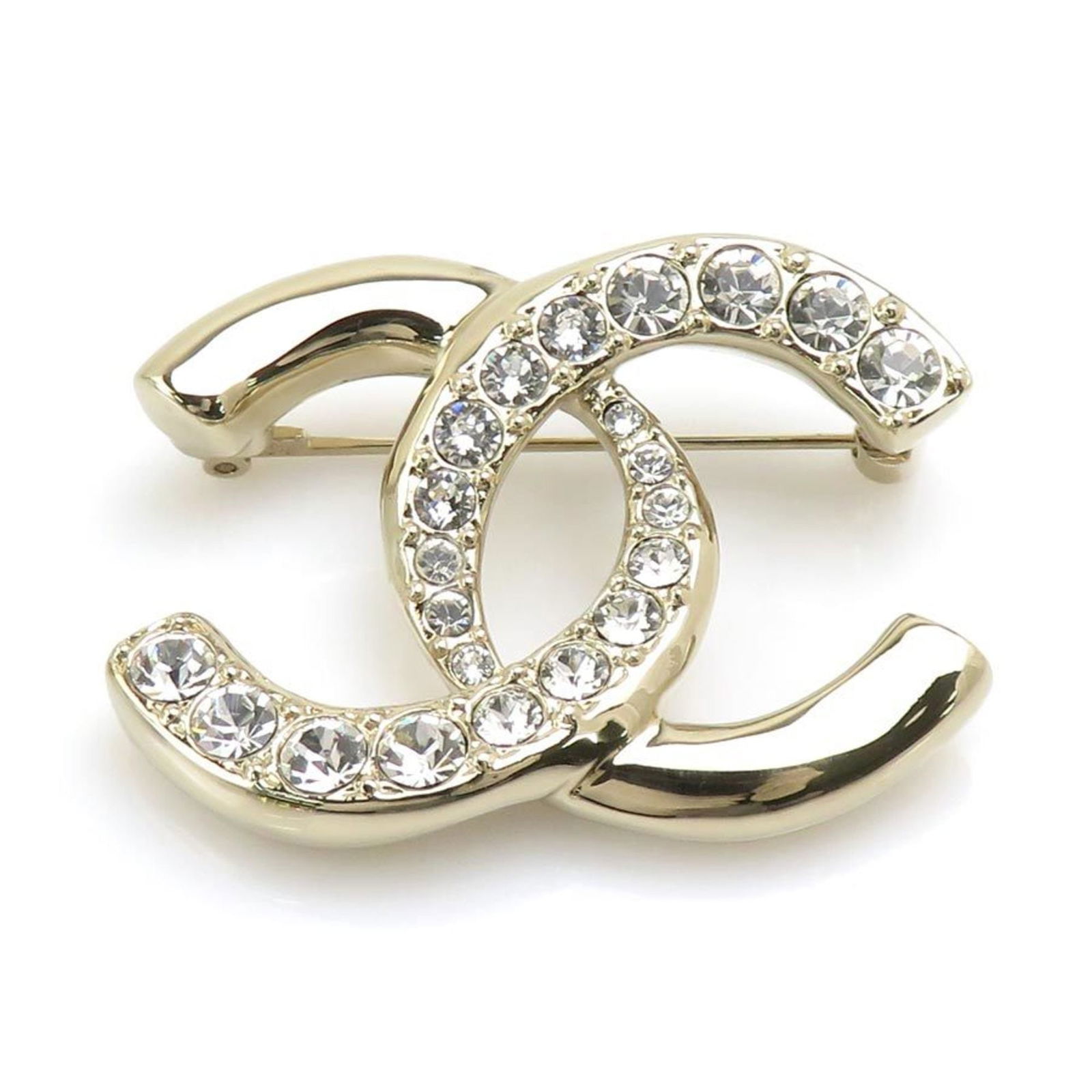 Rhinestone - Chanel Brooch Metal: Rhinestone - Chanel Brooch Metal This listing features Rhinestone - Chanel Brooch Metal. Item specifics are provided below. Item Specifics: Brand: Chanel Type: Brooch Gender: Women Material: Metal, Rh