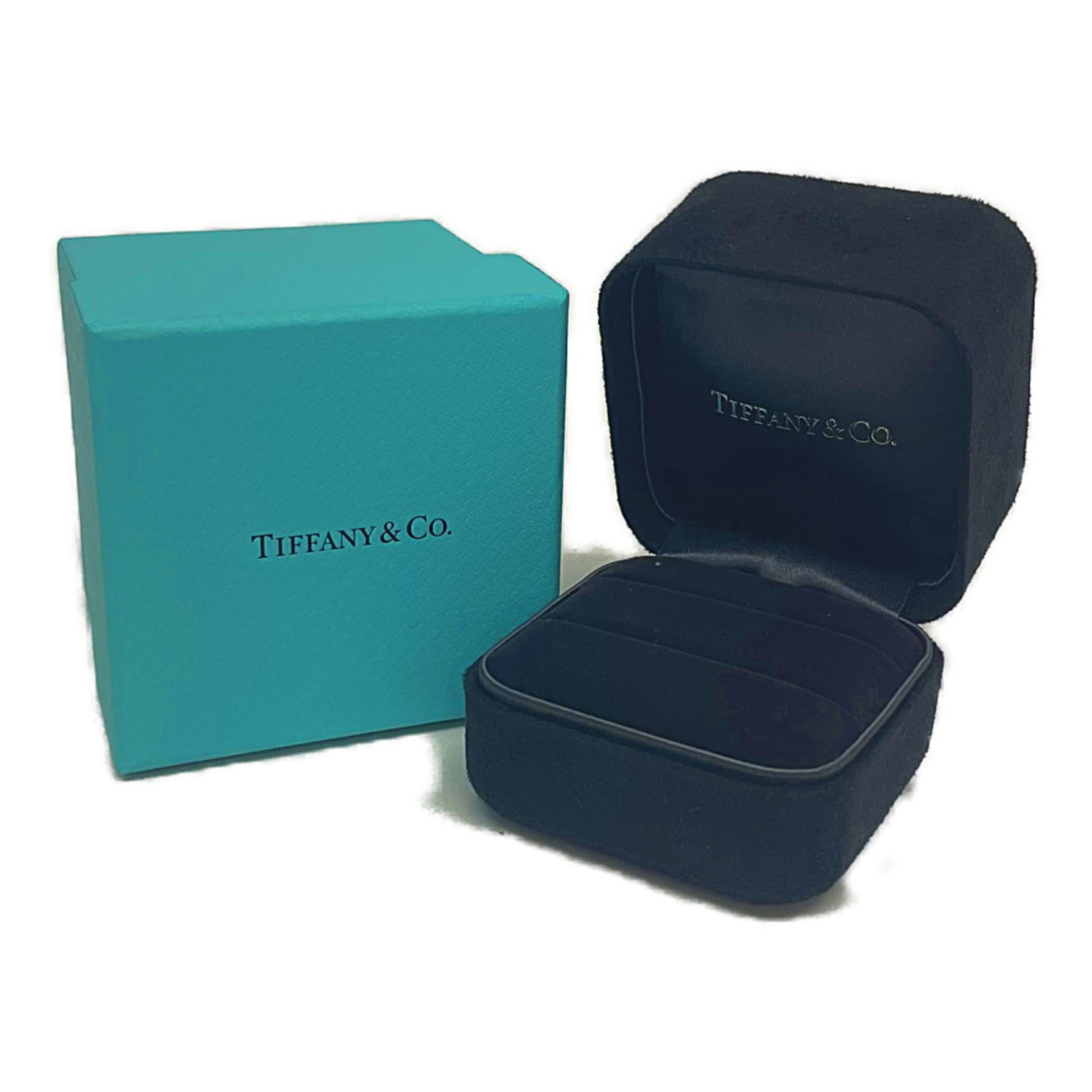 Platinum Tiffany Wedding Ring - 10