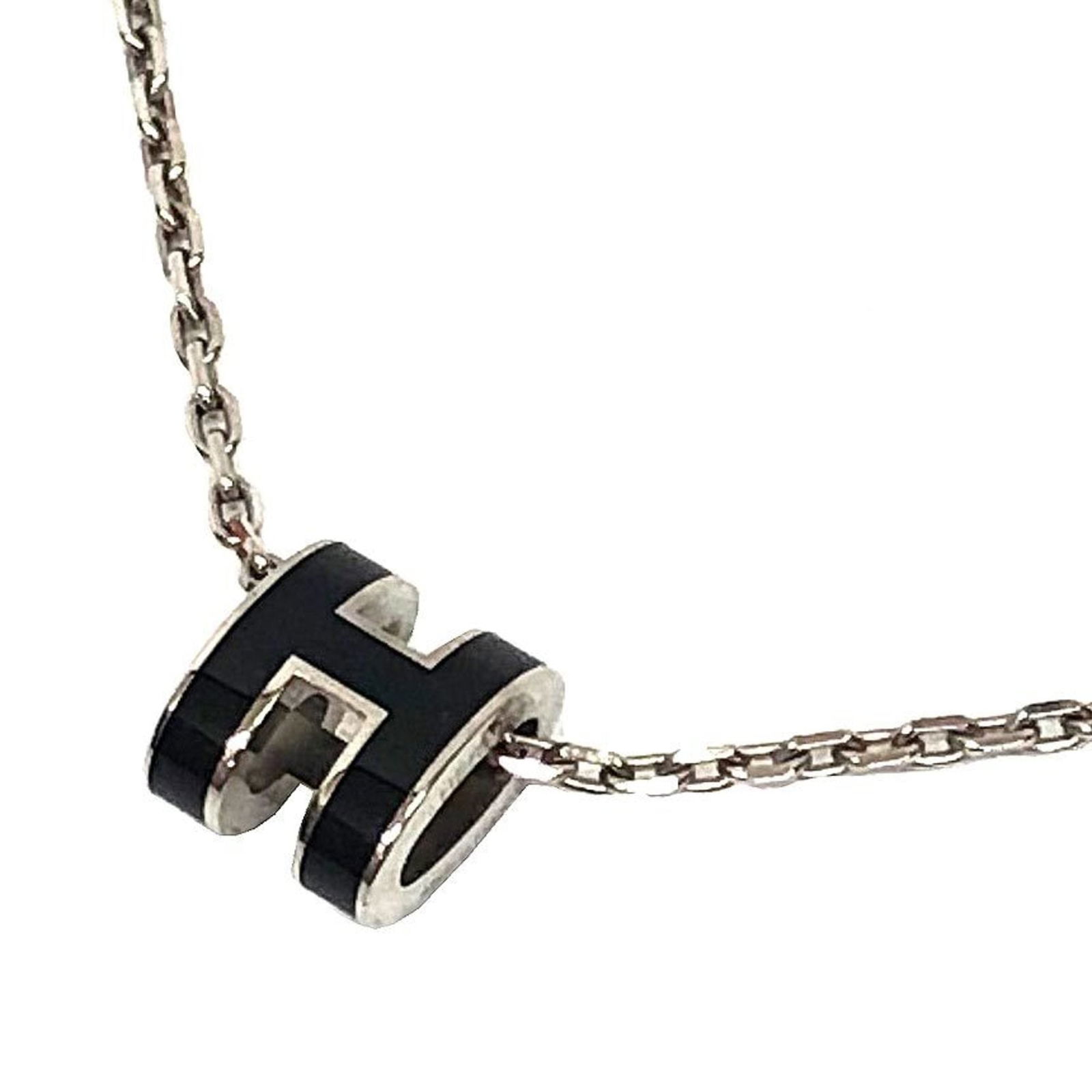 for women - Hermes Herms H-shaped chain necklace - Mini Pop H - Ash - silver and black: for women - Hermes Herms H-shaped chain necklace - Mini Pop H - Ash - silver and black This listing features for women - Hermes Herms H-shaped chain necklace - Mini Pop H - Ash - silver and black.