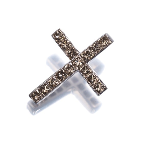 Gold Les Essentielles Pendant Brown Diamond Cross 18K 750 White: Gold Les Essentielles Pendant Brown Diamond Cross 18K 750 White This listing features Gold Les Essentielles Pendant Brown Diamond Cross 18K 750 White. Item specifics are provided below. Item