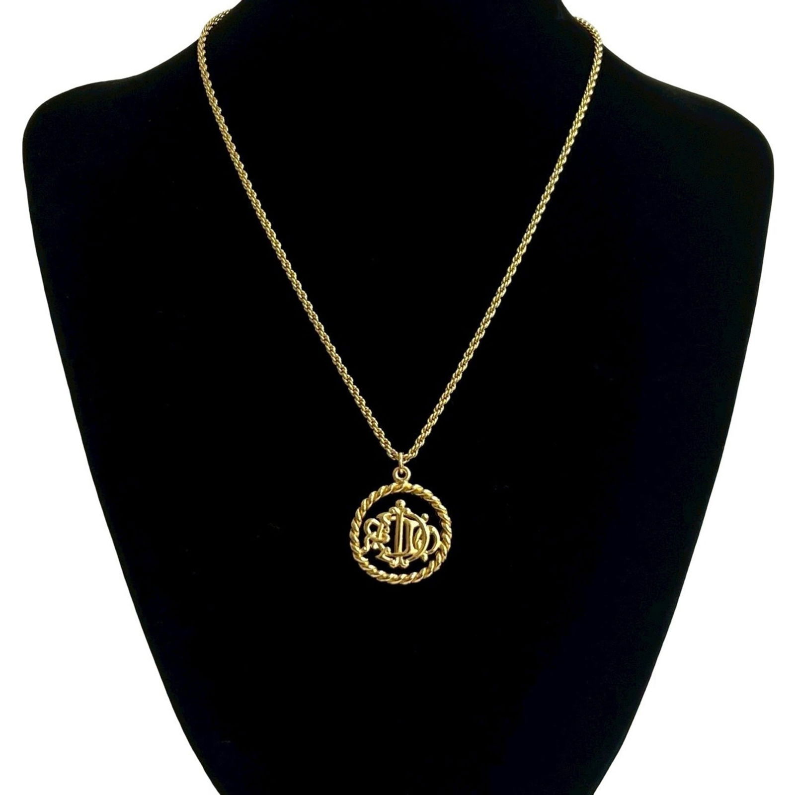 36157 Christian Dior Logo GP Necklace Pendant Choker Gold: 36157 Christian Dior Logo GP Necklace Pendant Choker Gold This listing features 36157 Christian Dior Logo GP Necklace Pendant Choker Gold. Item specifics are provided below. Item Specifics: Brand: