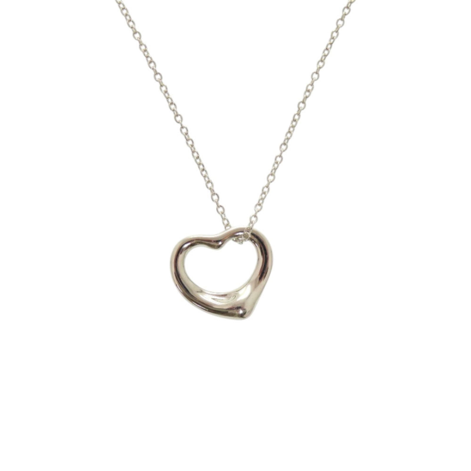 1082 Excellent condition Tiffany Open Heart Elsa Peretti Sterling Silver Necklace: 1082 Excellent condition Tiffany Open Heart Elsa Peretti Sterling Silver Necklace This listing features 1082 Excellent condition Tiffany Open Heart Elsa Peretti Sterling Silver Necklace. Item specific