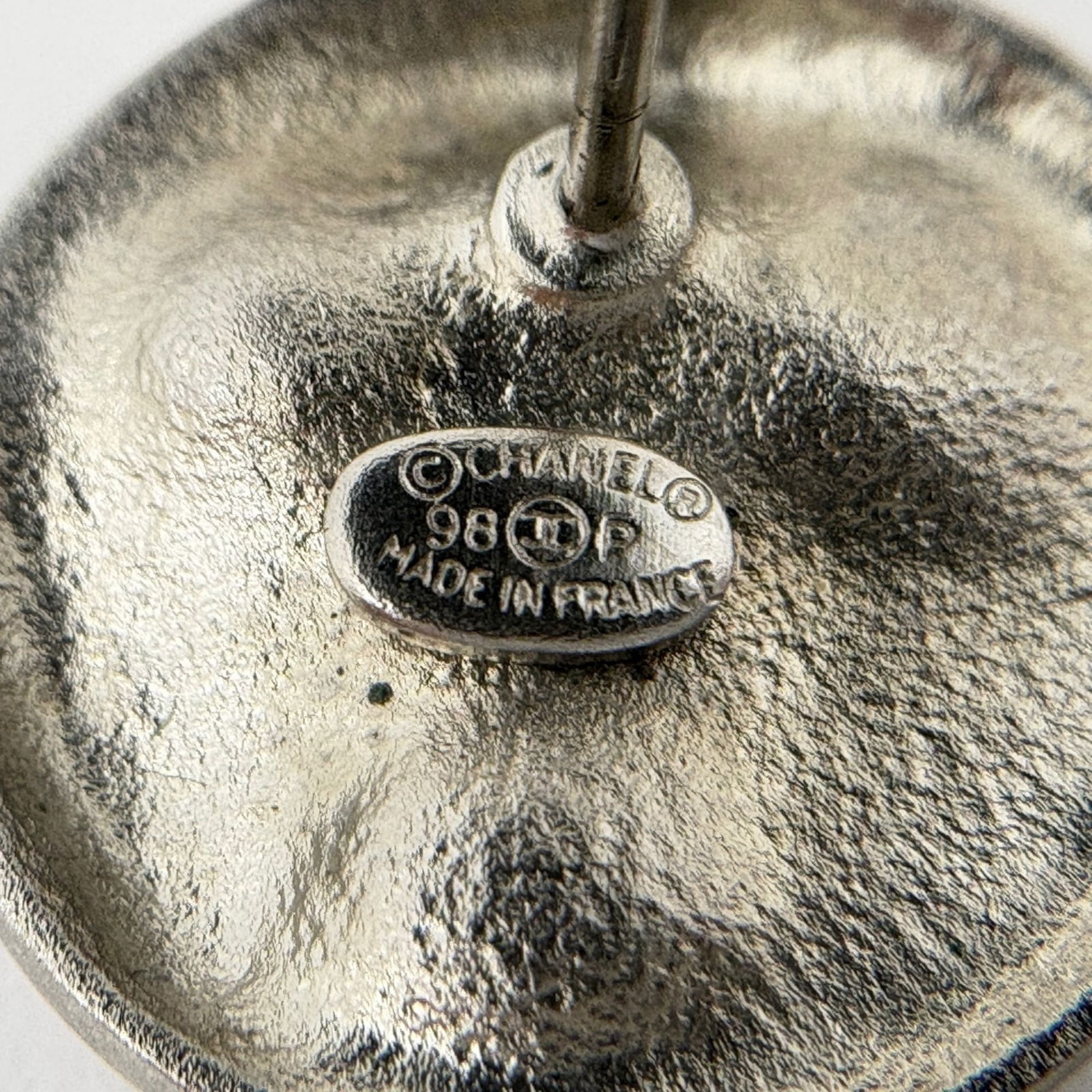 Plating Chanel Stud Earrings Gold - 5