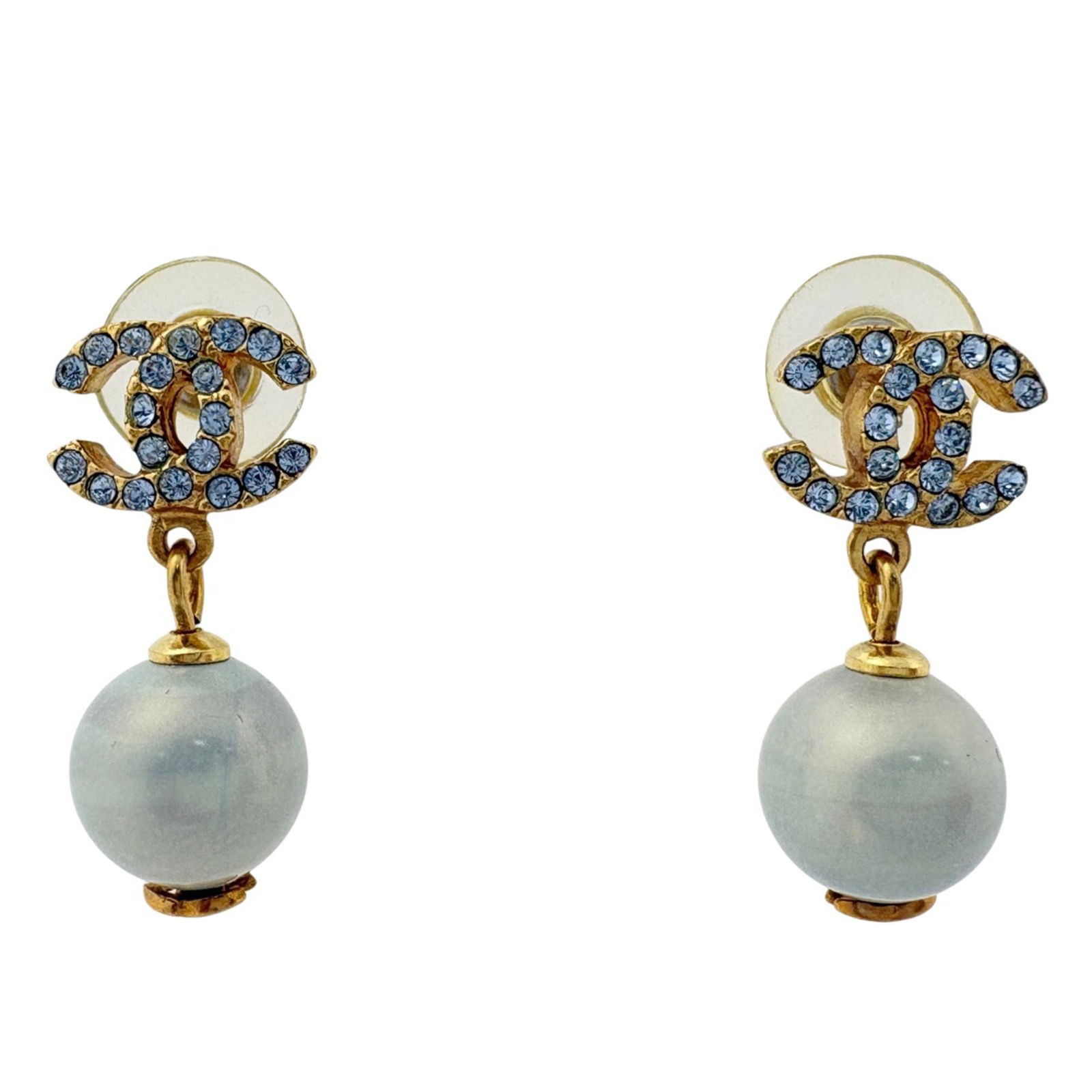 Earrings Chanel Drop: Earrings Chanel Drop This listing features Earrings Chanel Drop. Item specifics are provided below. Item Specifics: Brand: Chanel Type: Drop Earrings Gender: Women Finish: Gold Plated Color: Blue,