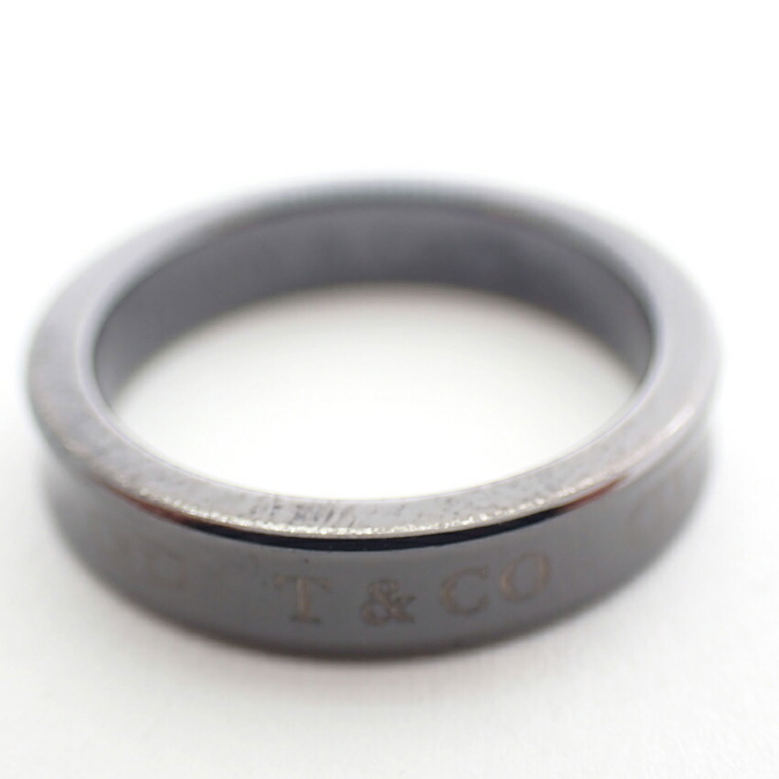 Titanium Tiffany Band Ring - 7