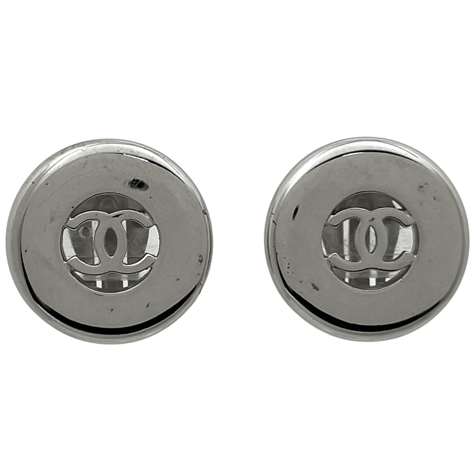 Earrings Chanel Clip: Earrings Chanel Clip This listing features Earrings Chanel Clip. Item specifics are provided below. Item Specifics: Brand: Chanel Type: Clip Earrings Gender: Women Color: Silver Diameter: 23mm / 0.9''