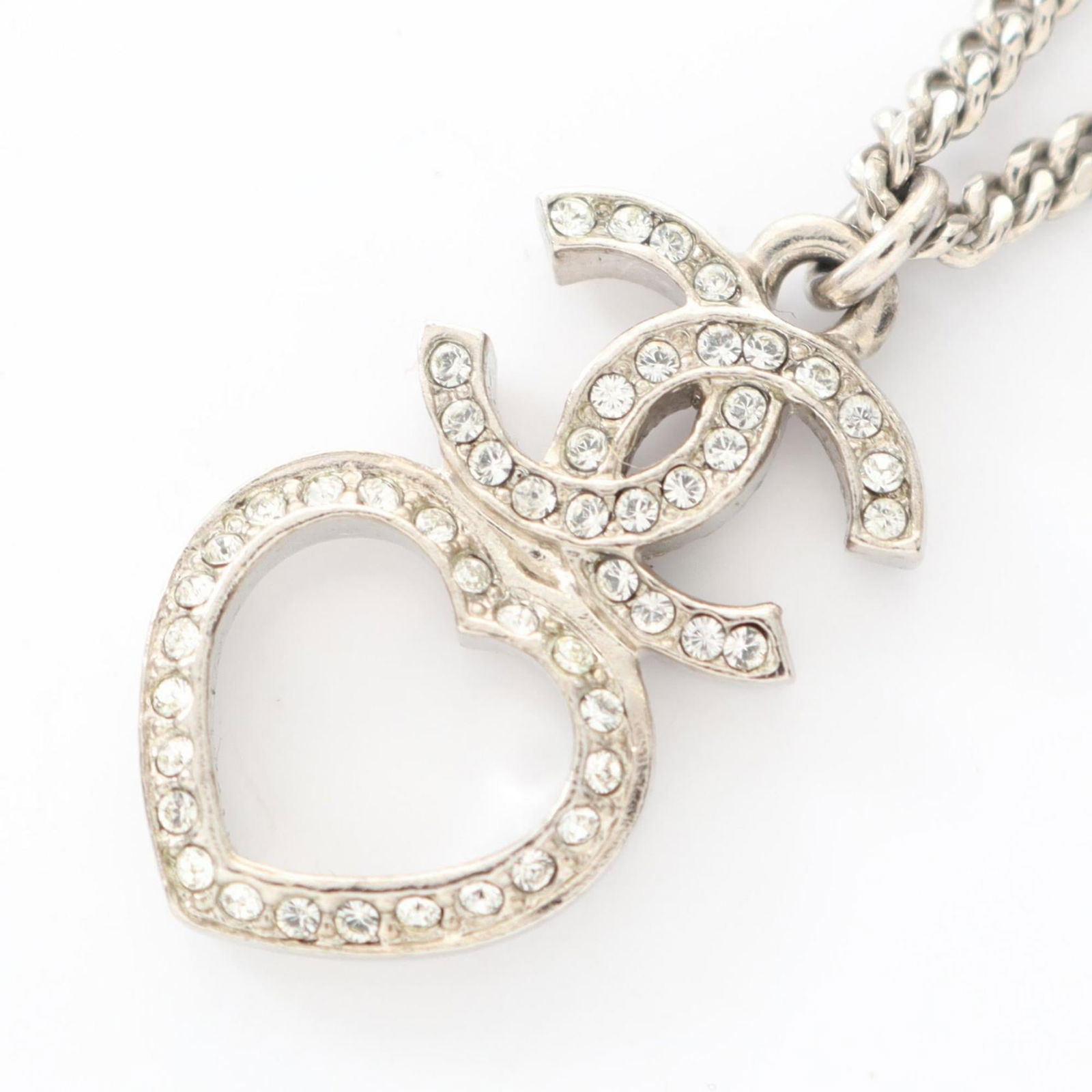 Clear - Chanel Coco Mark Heart Necklace - Stainless Steel with Faux Pearls and Rhinestones -: Clear - Chanel Coco Mark Heart Necklace - Stainless Steel with Faux Pearls and Rhinestones - Women's - Silver - White This listing features Clear - Chanel Coco Mark Heart Necklace - Stainless Steel