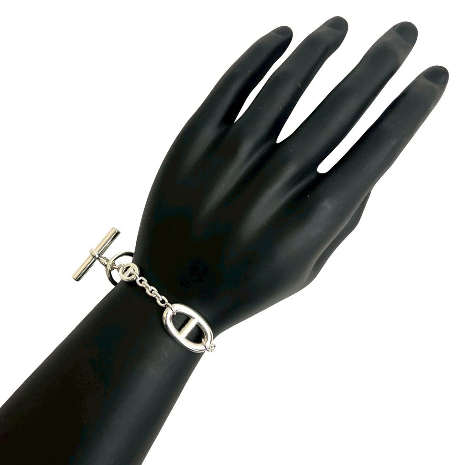 925 Hermes Charm Bracelet Silver: 925 Hermes Charm Bracelet Silver This listing features 925 Hermes Charm Bracelet Silver. Item specifics are provided below. Item Specifics: Brand: Hermes Type: Charm Bracelet Gender: Men,Women