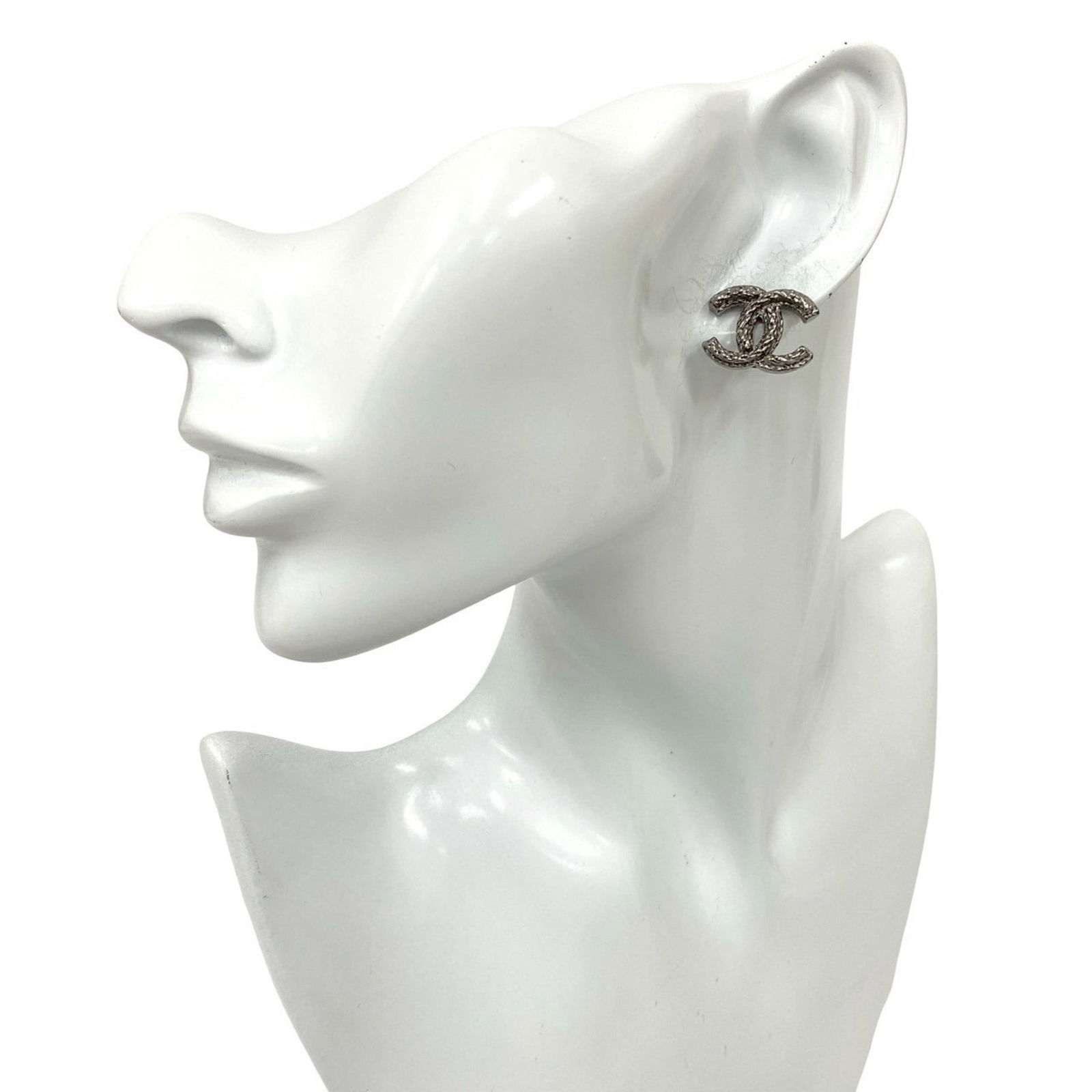 Alloy Chanel Stud Earrings (1 of 4)