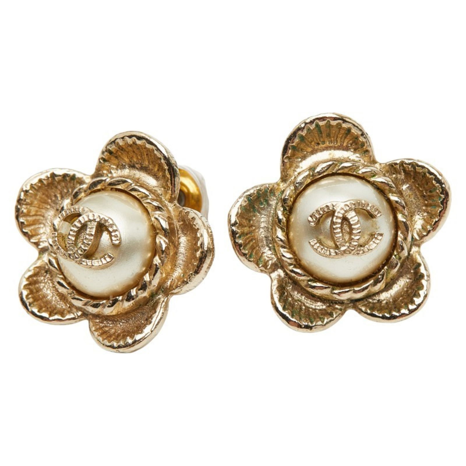 Earrings Chanel Stud: Earrings Chanel Stud This listing features Earrings Chanel Stud. Item specifics are provided below. Item Specifics: Brand: Chanel Type: Stud Earrings Gender: Women Color: Gold Size (Hxwxd): 16.20mm x