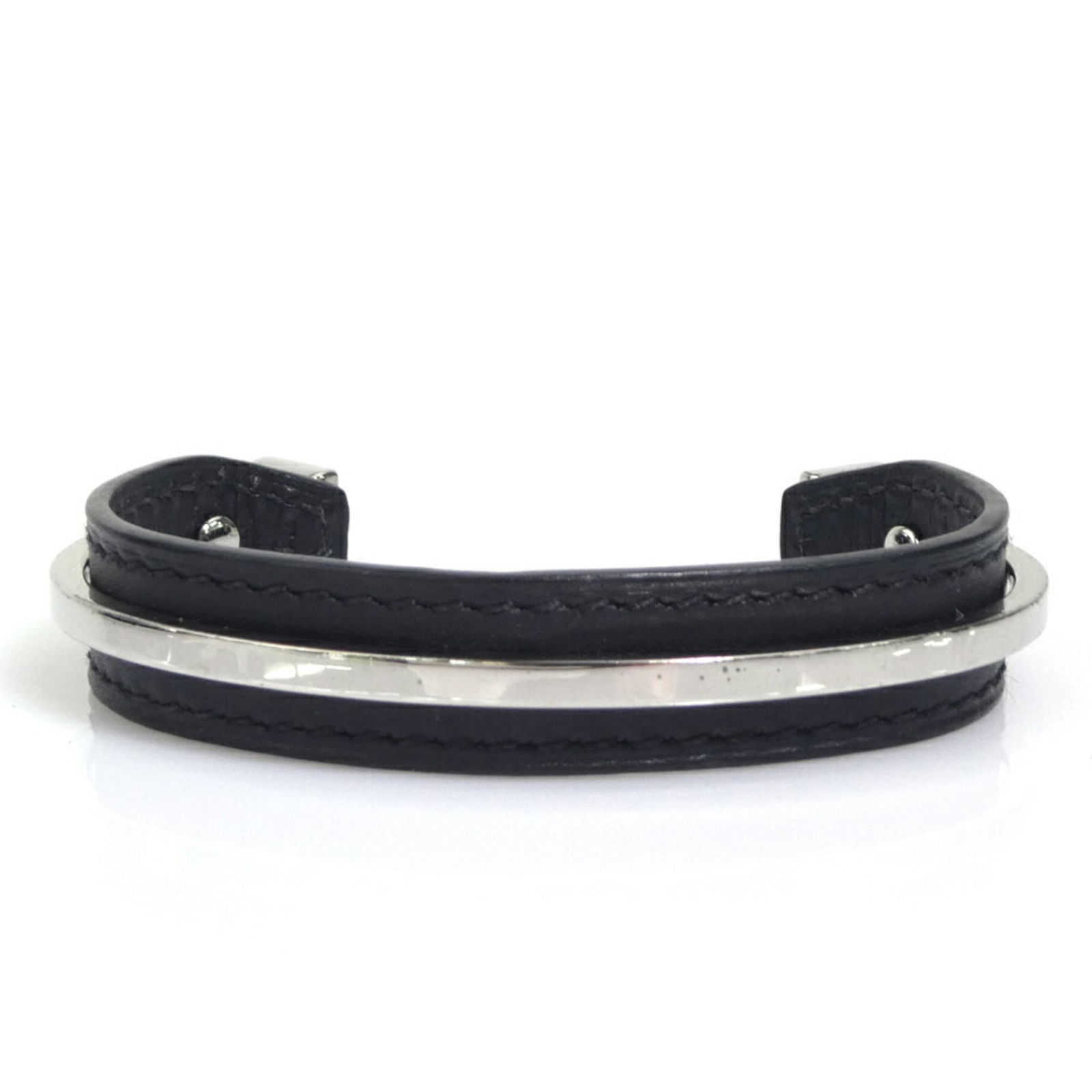 Metal - Hermes Bangle Leather: Metal - Hermes Bangle Leather This listing features Metal - Hermes Bangle Leather. Item specifics are provided below. Item Specifics: Brand: Hermes Type: Bangle Gender: Men,Women Material: Leather, Me