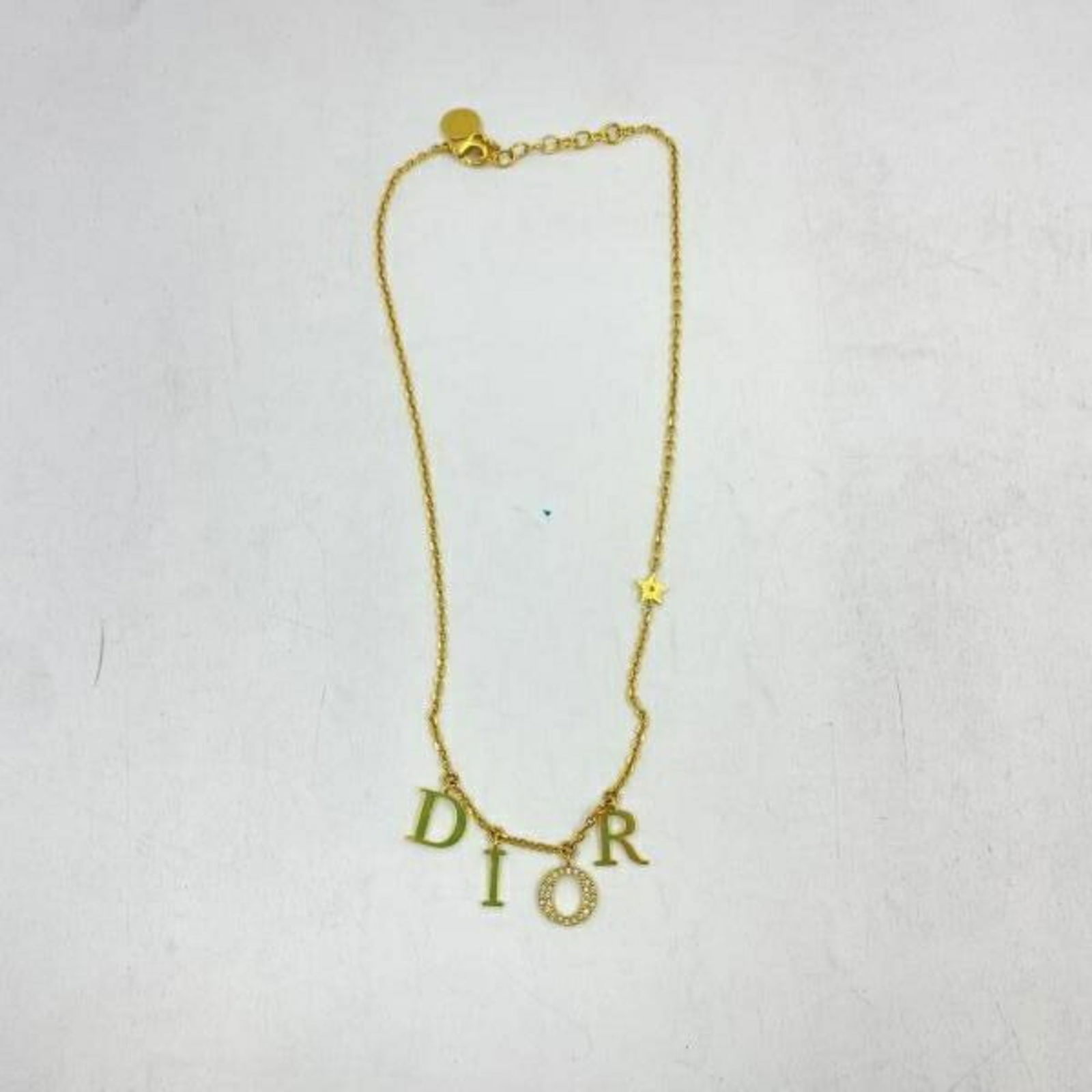 N1308DVOCY_D301 Christian Dior Revolution Necklace: N1308DVOCY_D301 Christian Dior Revolution Necklace This listing features N1308DVOCY_D301 Christian Dior Revolution Necklace. Item specifics are provided below. Item Specifics: Brand: Christian Dior