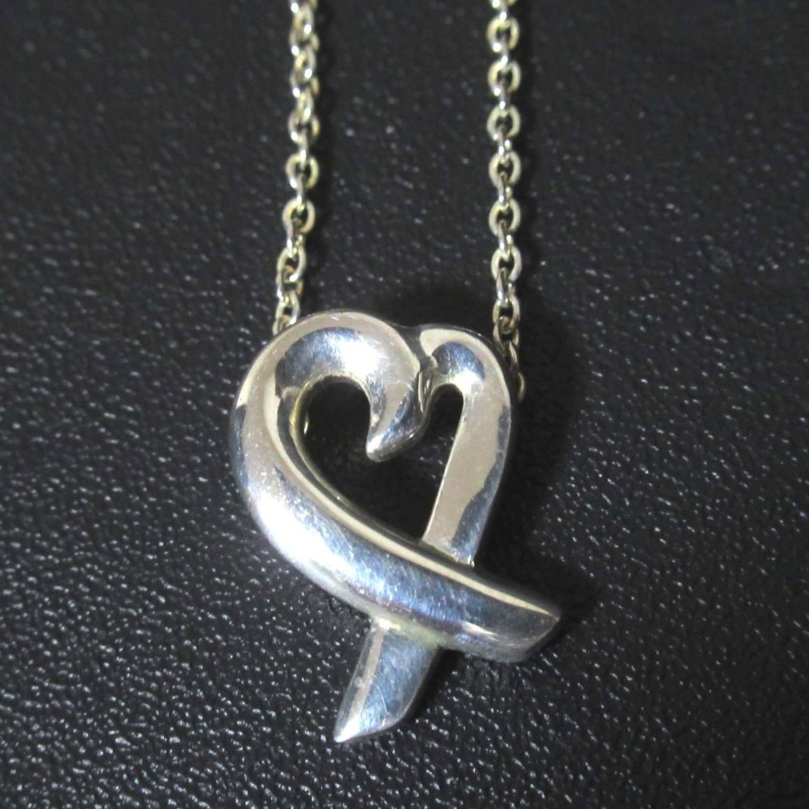 Women Tiffany & Co. Paloma Picasso Loving Heart Necklace Pendant in 925SV Silver for: Women Tiffany & Co. Paloma Picasso Loving Heart Necklace Pendant in 925SV Silver for This listing features Women Tiffany & Co. Paloma Picasso Loving Heart Necklace Pendant in 925SV Silver for. Item