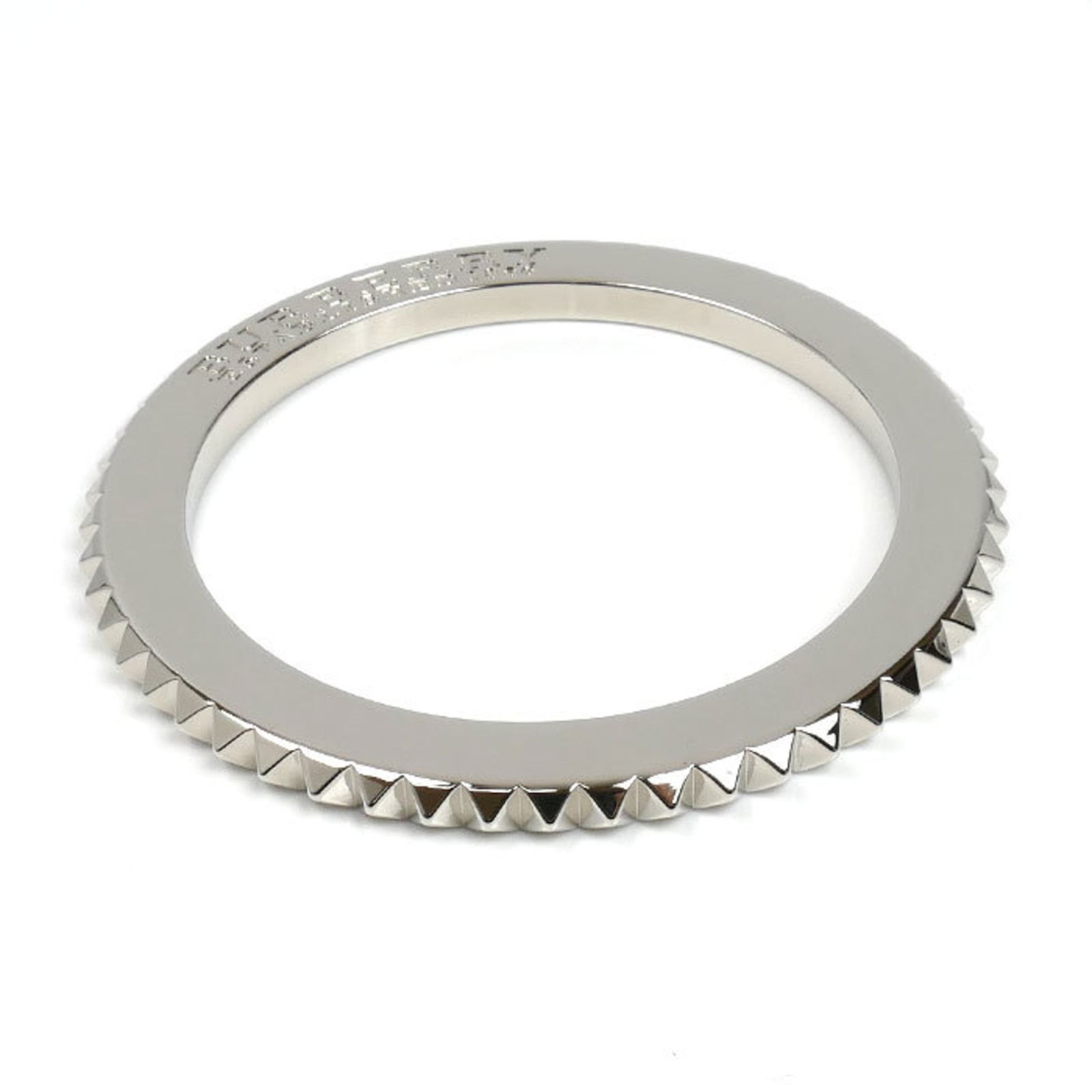 Metal Burberry Bangle: Metal Burberry Bangle This listing features Metal Burberry Bangle. Item specifics are provided below. Item Specifics: Brand: Burberry Type: Bangle Gender: Women,Men Material: Metal Color: Silver Lengt