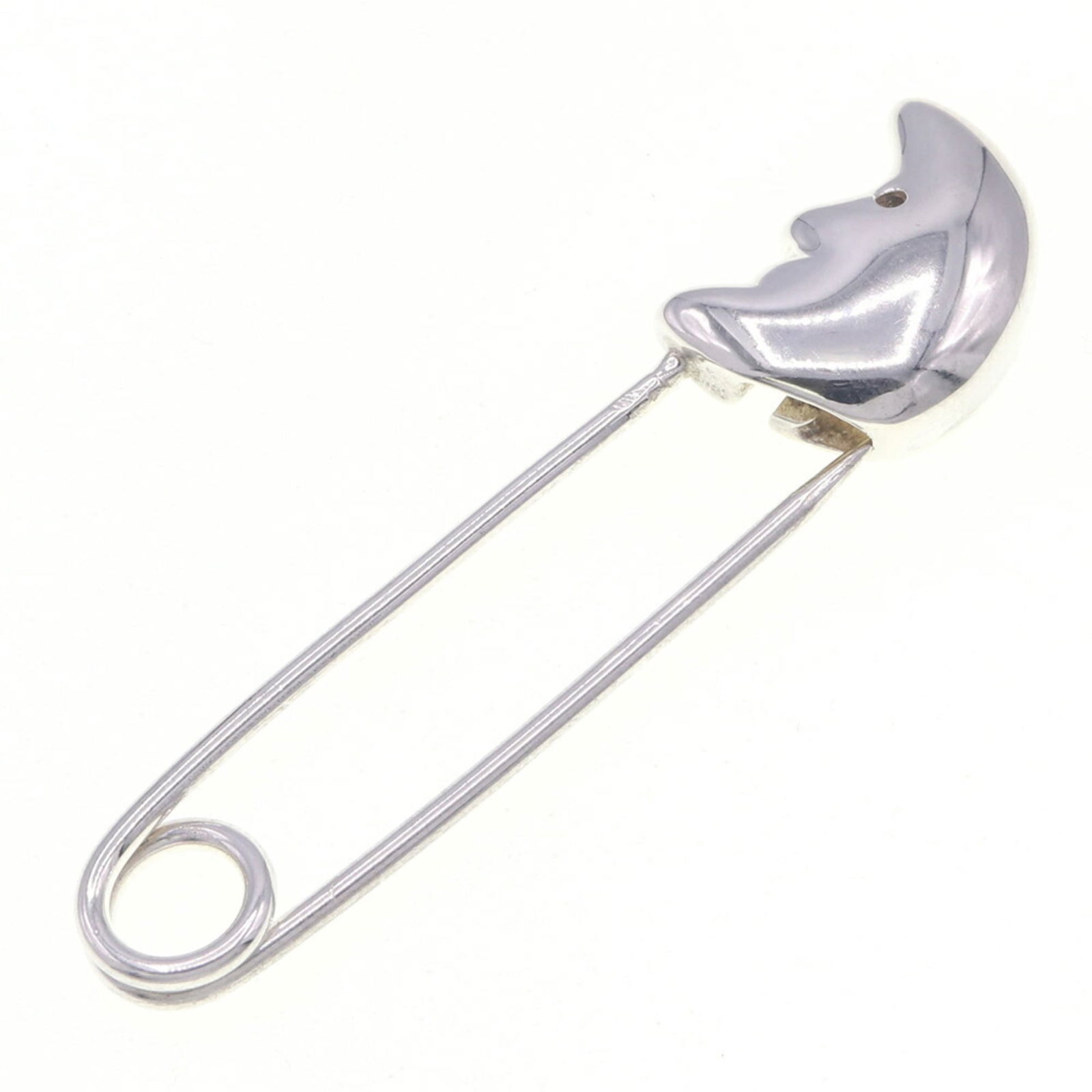 925 Tiffany Pin Brooch Sterling Silver: 925 Tiffany Pin Brooch Sterling Silver This listing features 925 Tiffany Pin Brooch Sterling Silver. Item specifics are provided below. Item Specifics: Brand: Tiffany Type: Pin Brooch Gender: Women