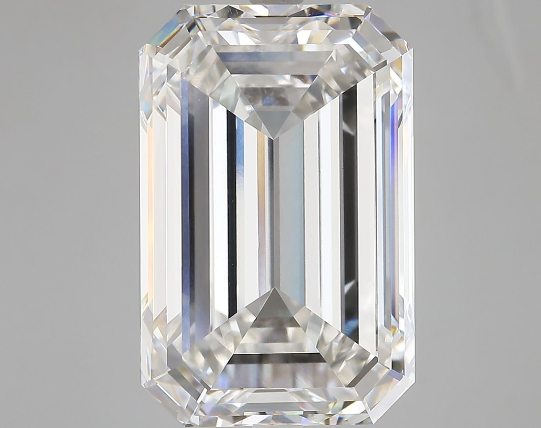 Loose Lab Diamond - IGI Emerald 16.11ct E VVS2: Loose Lab Diamond - IGI Emerald 16.11ct E VVS2 This listing features Loose Lab Diamond - IGI Emerald 16.11ct E VVS2. Item specifics are provided below. Item Specifics: Source: This Is A Real Diamond G