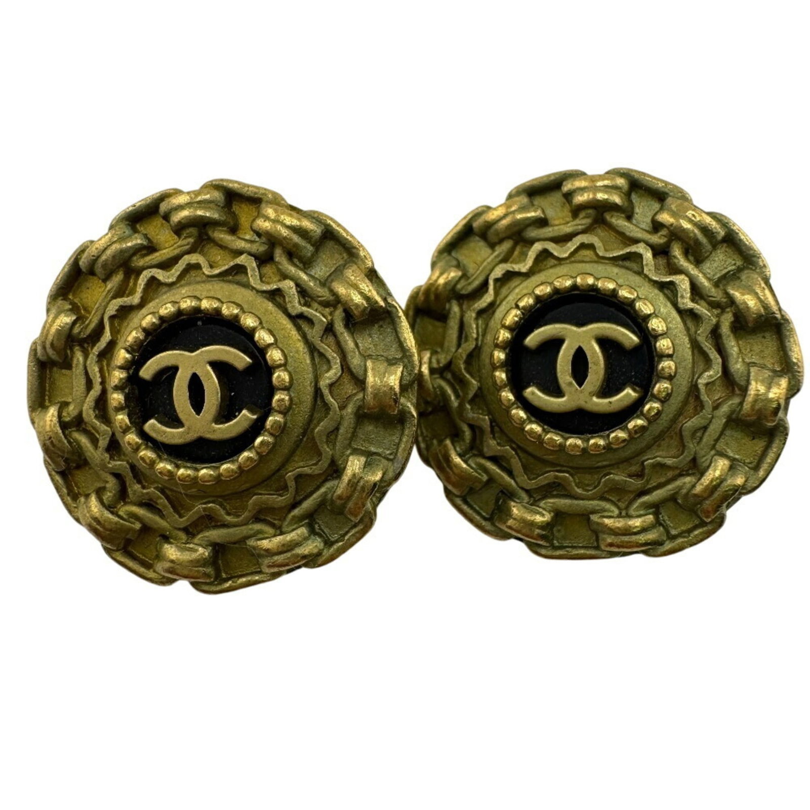 Plating Chanel Clip Earrings Gold: Plating Chanel Clip Earrings Gold This listing features Plating Chanel Clip Earrings Gold. Item specifics are provided below. Item Specifics: Brand: Chanel Type: Clip Earrings Gender: Women Material: