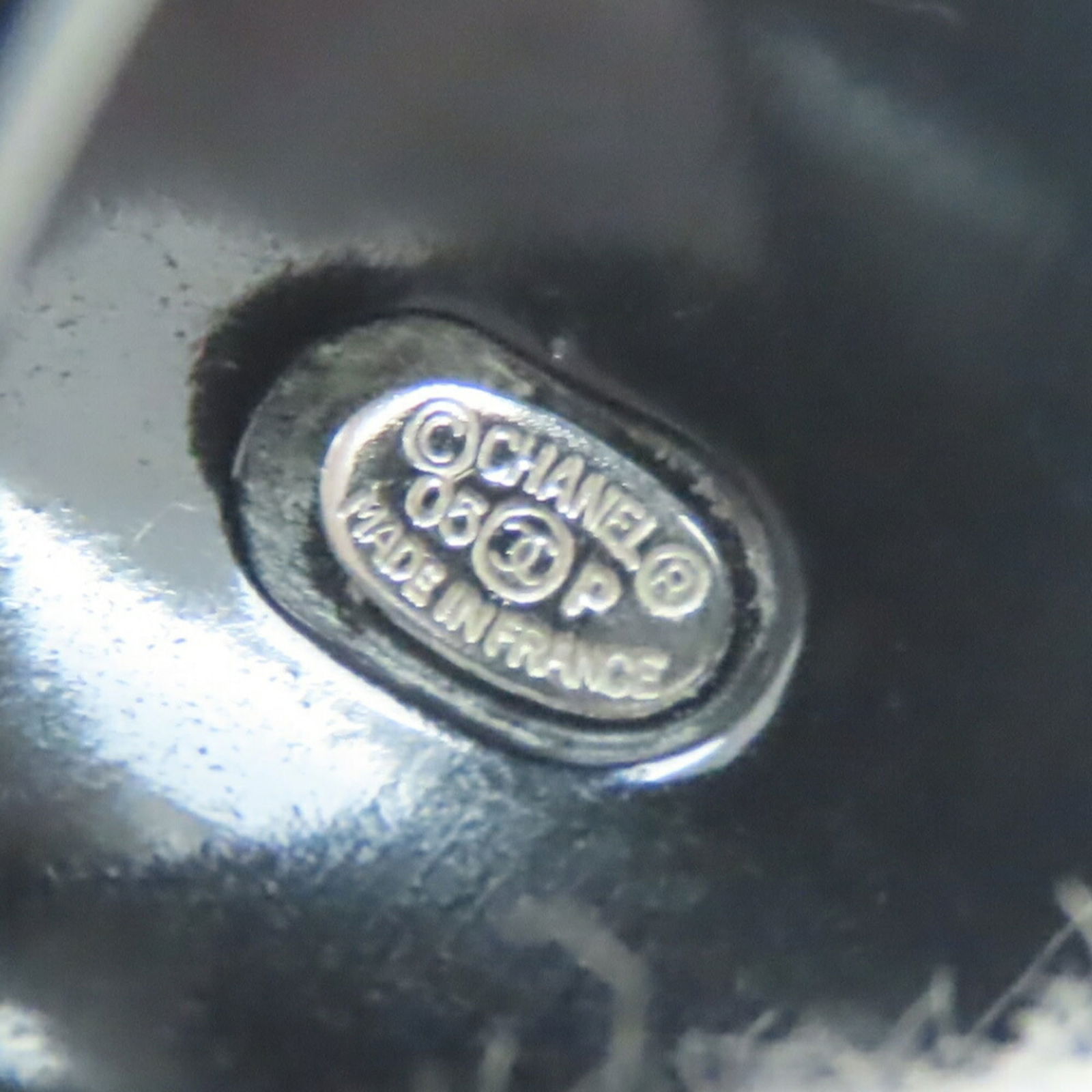 Plastic Chanel Band Ring - 7