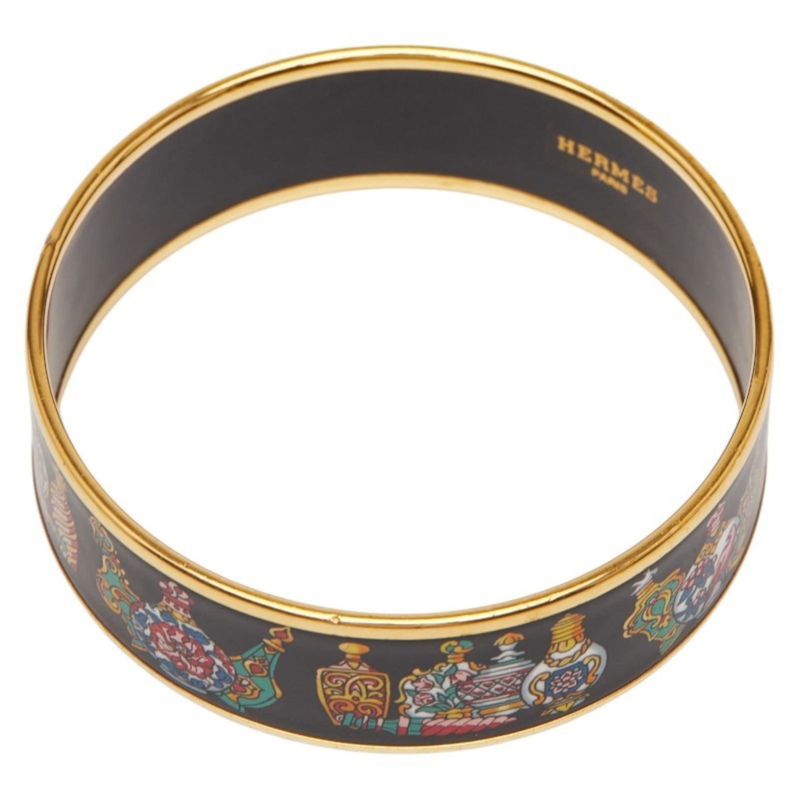 Bangle Hermes: Bangle Hermes This listing features Bangle Hermes. Item specifics are provided below. Item Specifics: Brand: Hermes Type: Bangle Gender: Women Color: Black, Gold Length: 20cm / 7.87'' Condition: Used