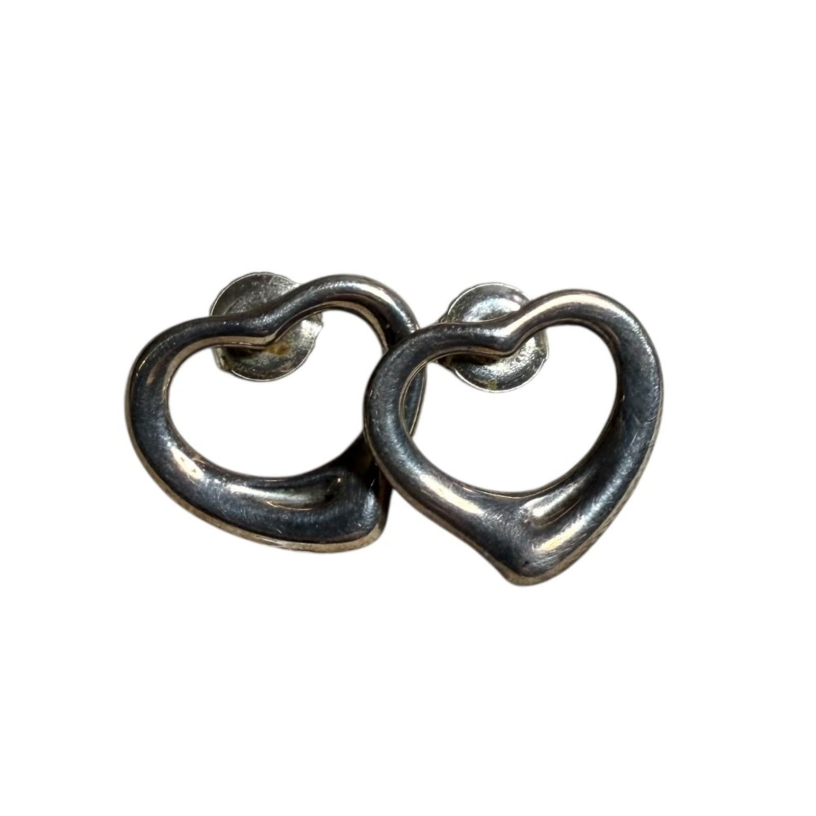 925 Tiffany Stud Earrings Silver: 925 Tiffany Stud Earrings Silver This listing features 925 Tiffany Stud Earrings Silver. Item specifics are provided below. Item Specifics: Brand: Tiffany Type: Stud Earrings Gender: Women Material: